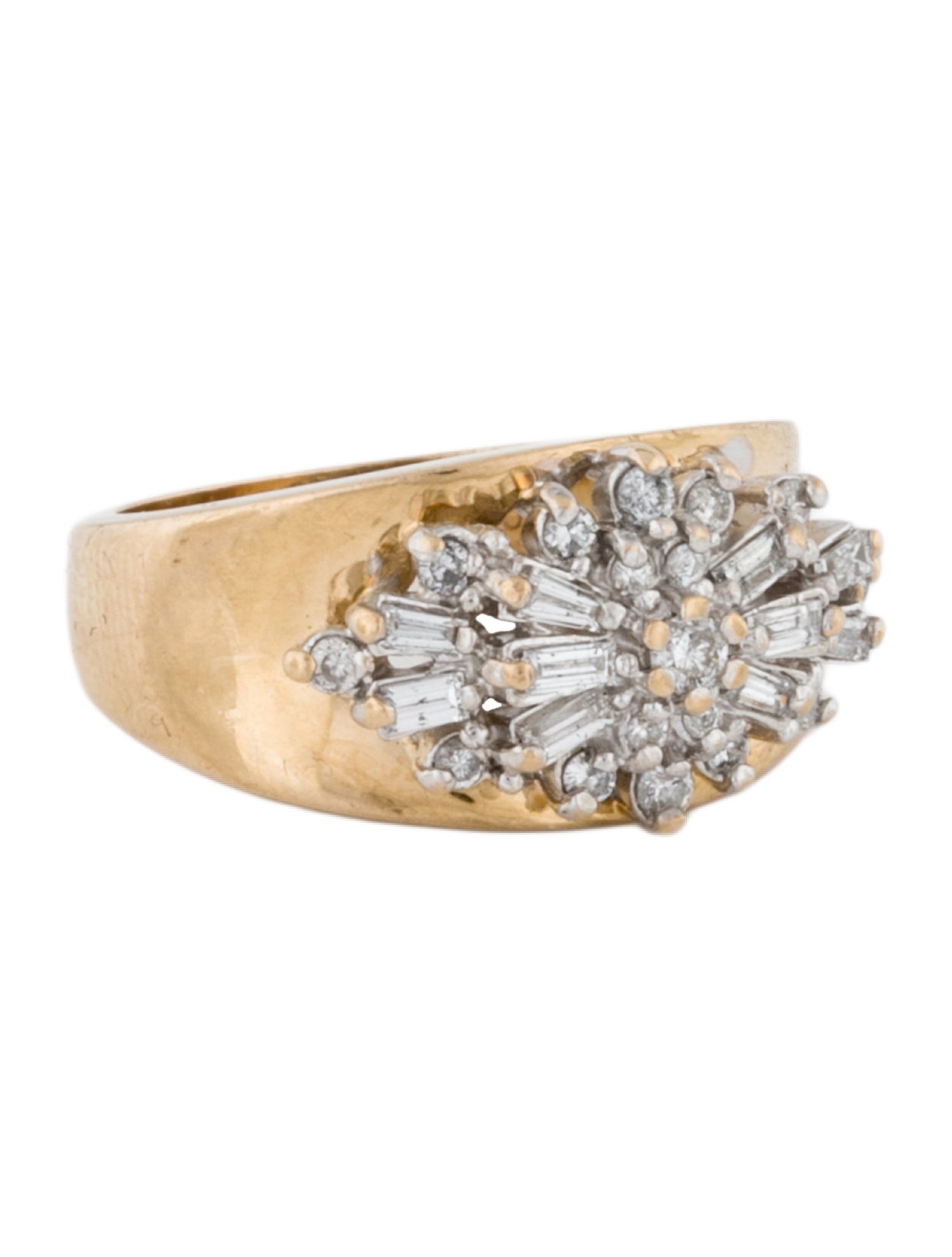 Ring 14K Diamond Cluster Cocktail