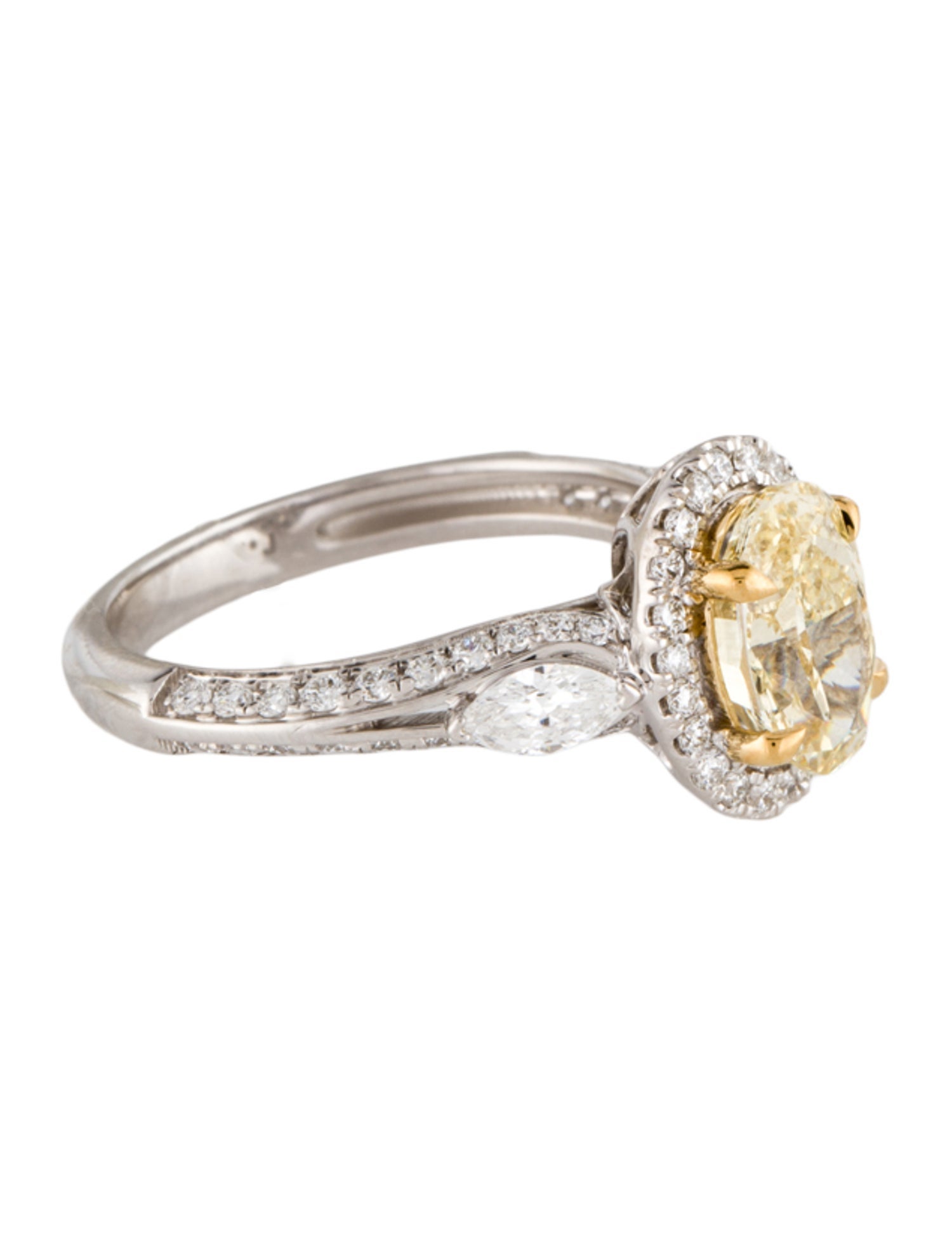 Ring 1.99ct Lab-Grown Diamond Engagement