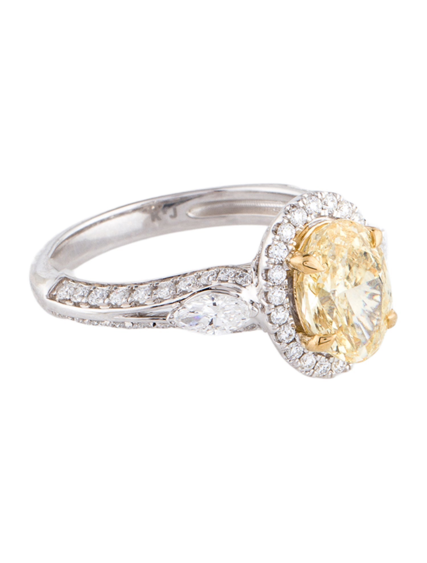 Ring 2.92ctw Lab-Grown Diamond Engagement Ring