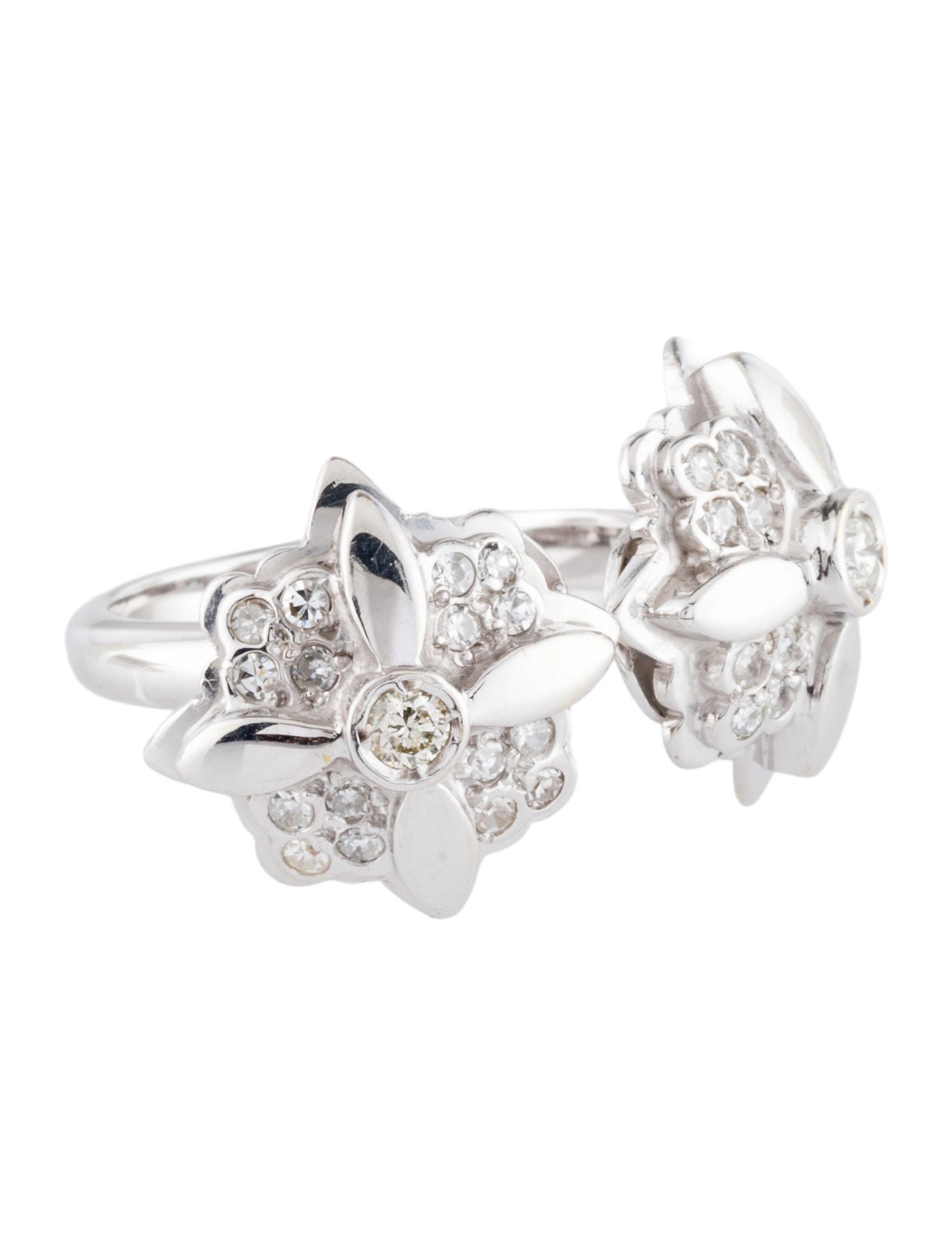 Ring 18K Diamond Flower Cocktail