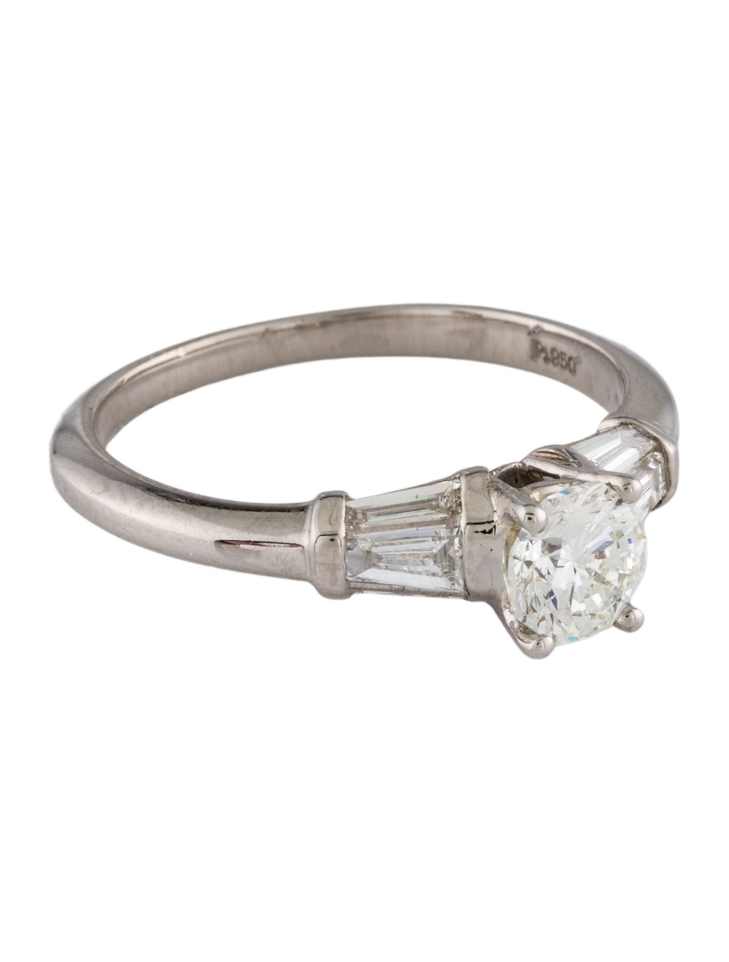 Ring Platinum 1.05ctw Diamond Engagement Ring