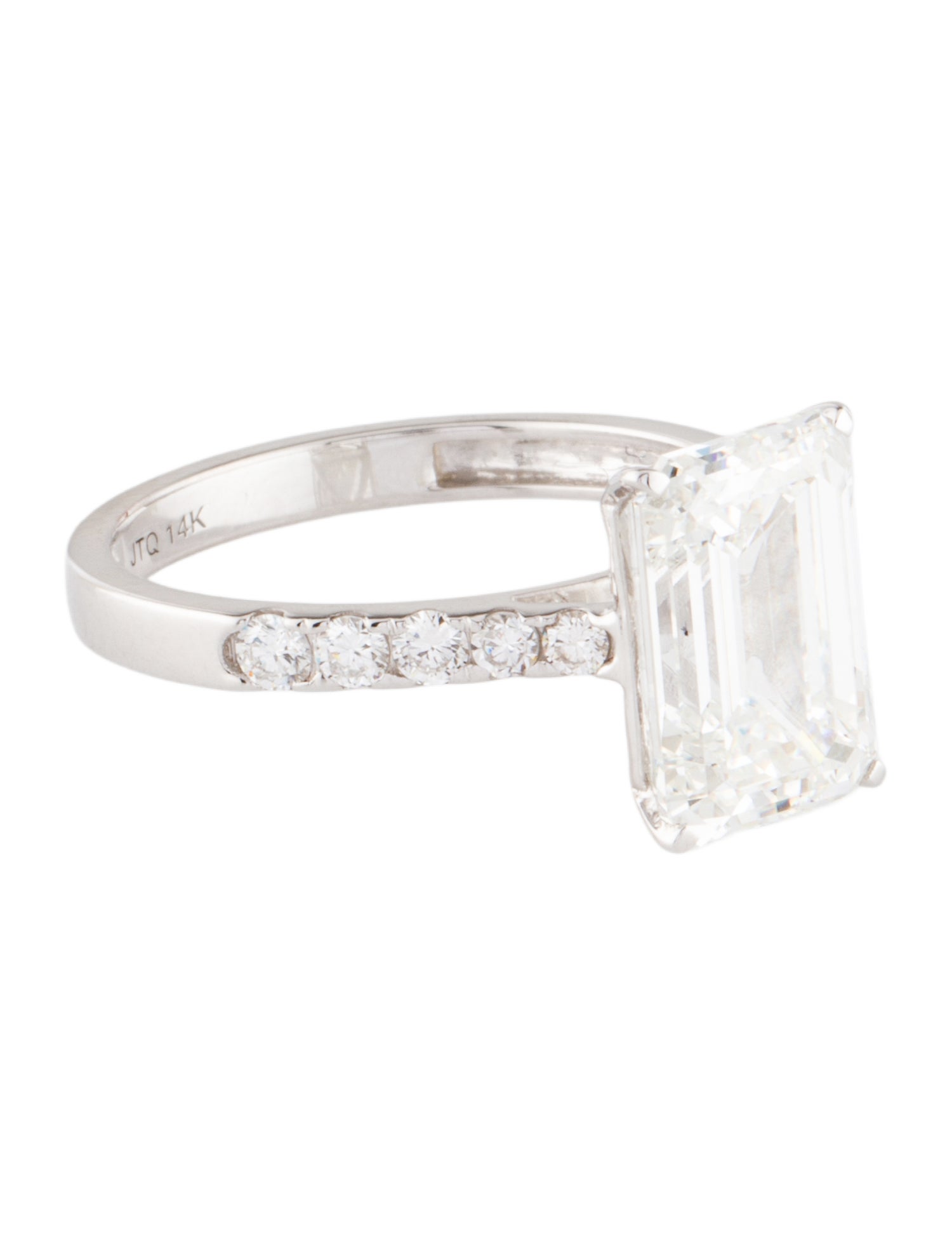 Ring 4.03ct Lab-Grown Diamond Engagement Ring