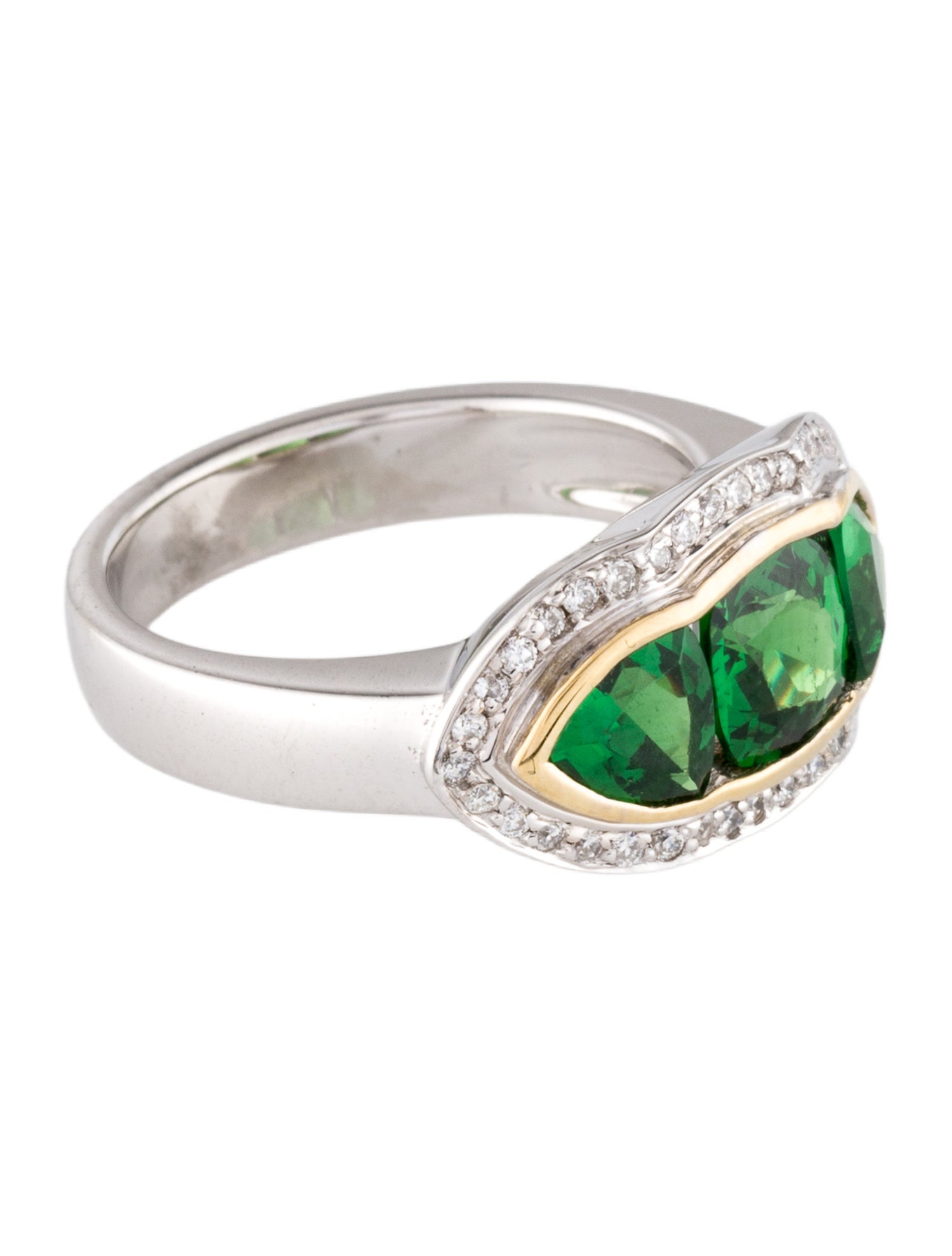 Ring 18K Tsavorite & Diamond Cocktail