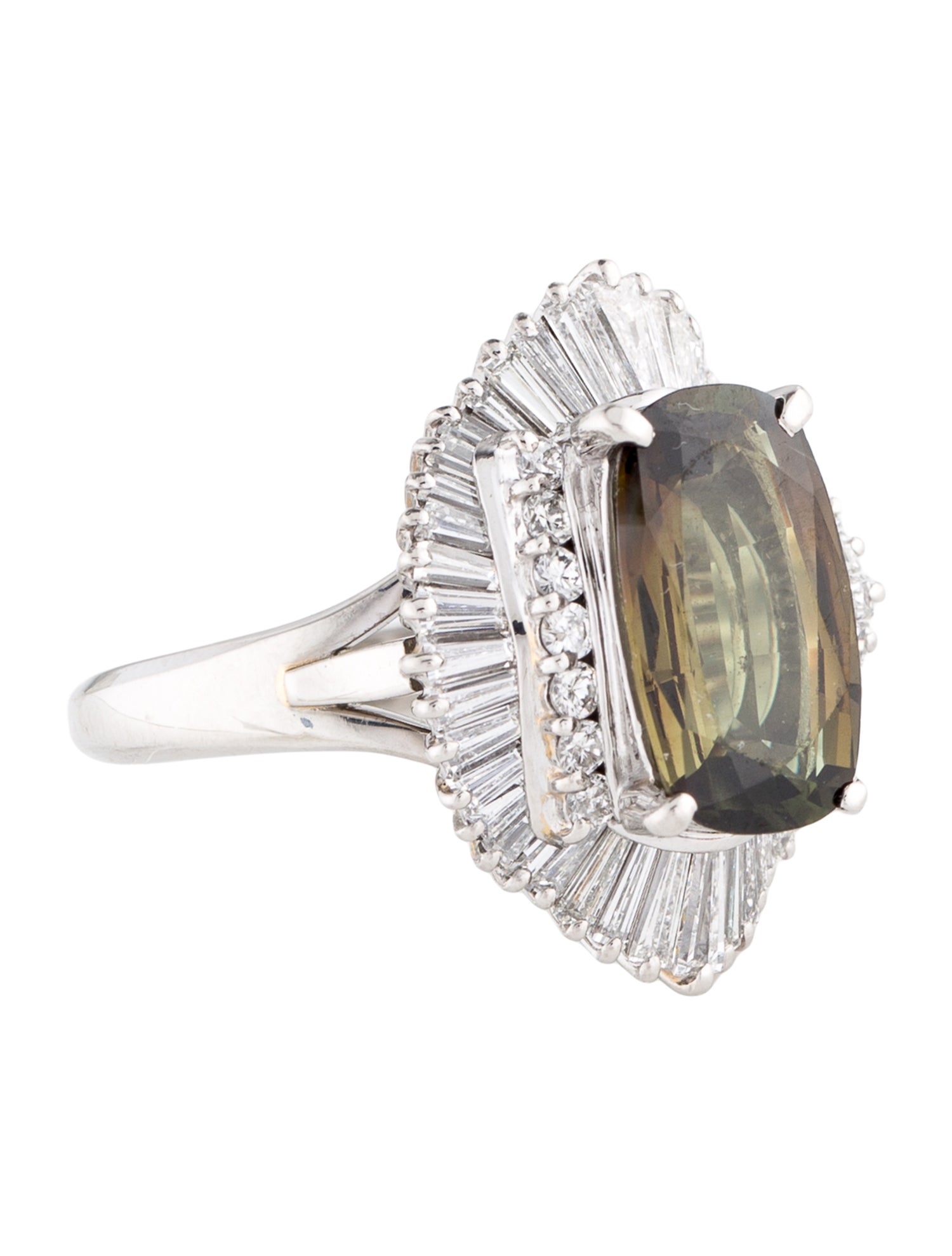 Ring Platinum 3.87ct Sri Lankan Alexandrite & Diamond Cocktail