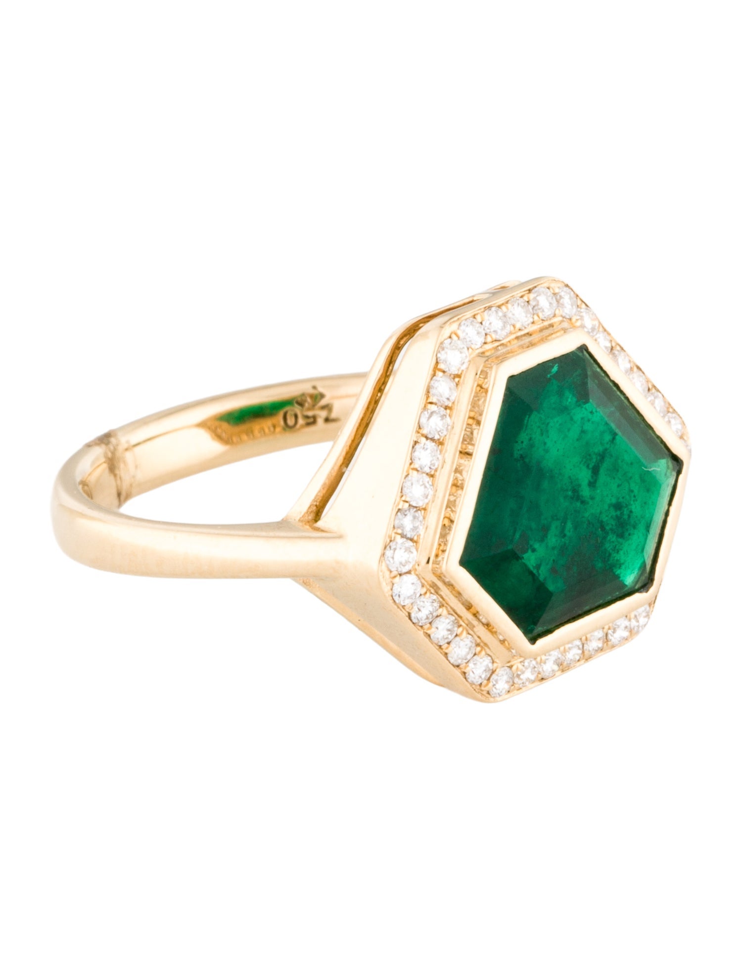 Ring 18K Emerald & Diamond Cocktail Ring