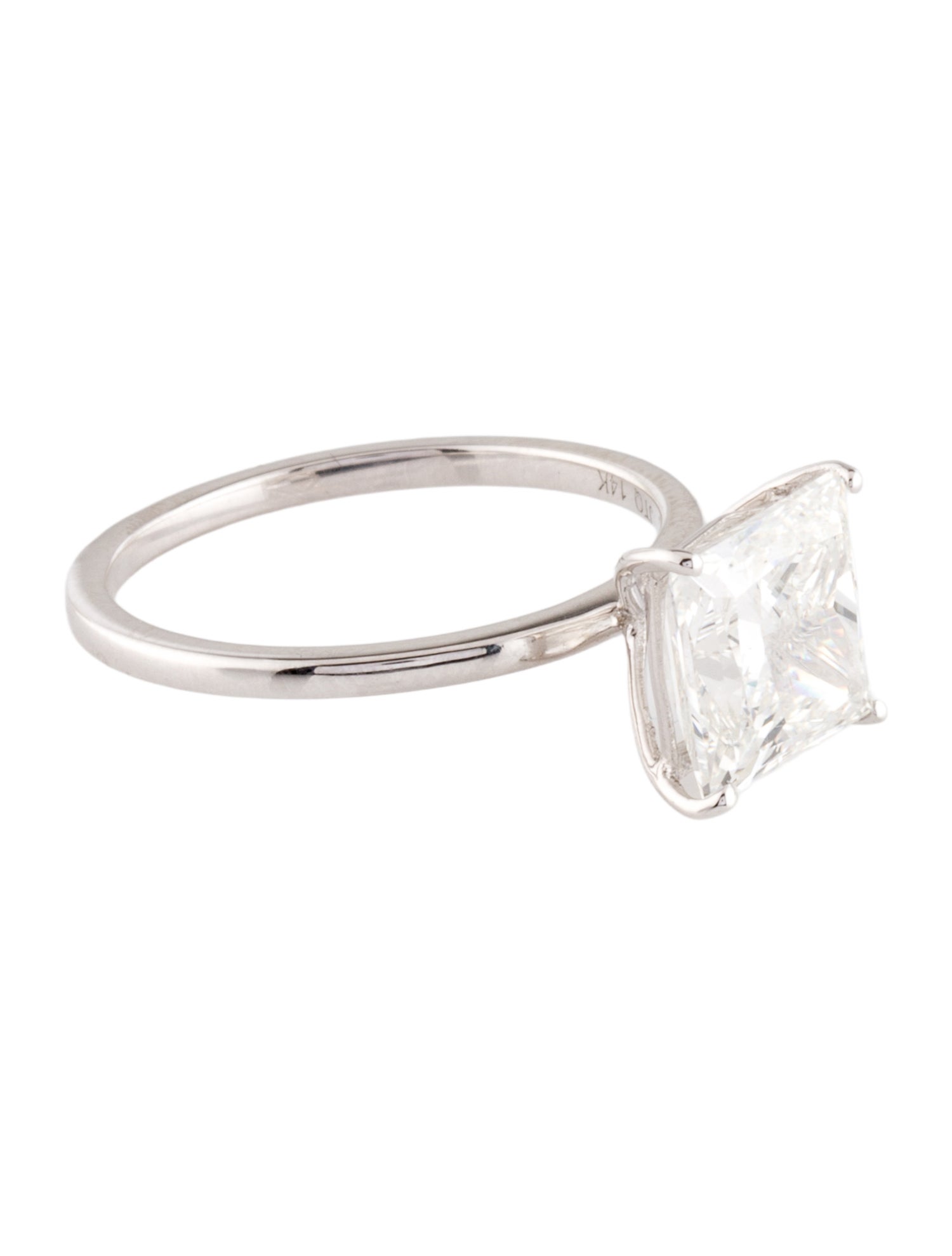 Ring 3.04ctw Lab-Grown Diamond Engagement