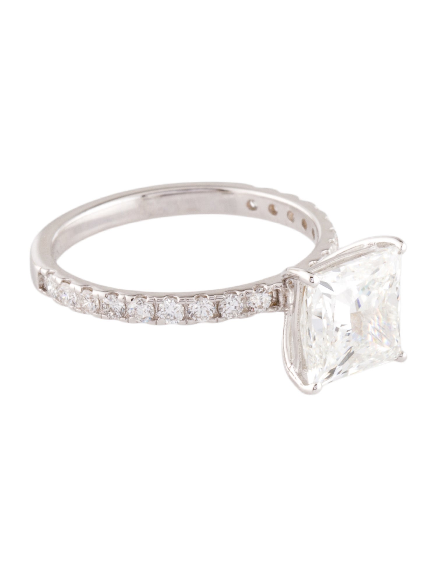 Ring 2.90ct Lab-Grown Diamond Engagement