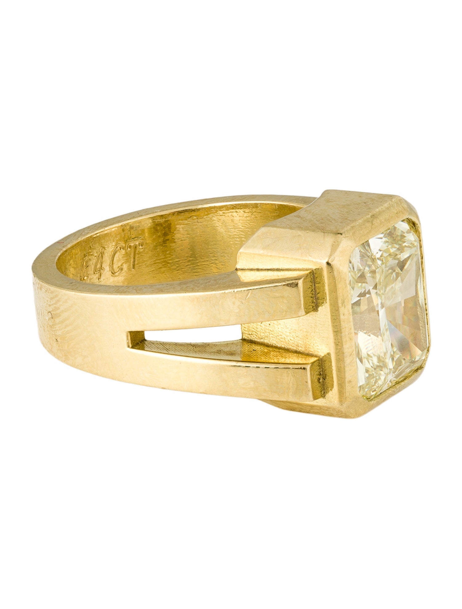 Ring 18K 6.44ct Diamond Cocktail Ring