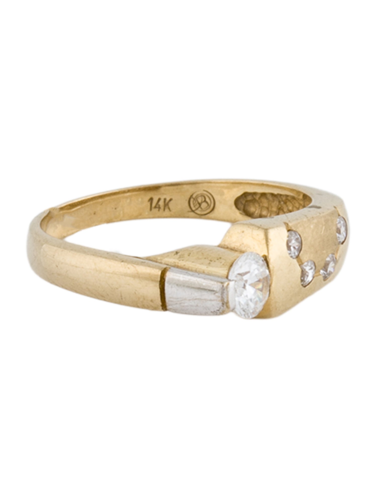 Ring 14K Cubic Zirconia