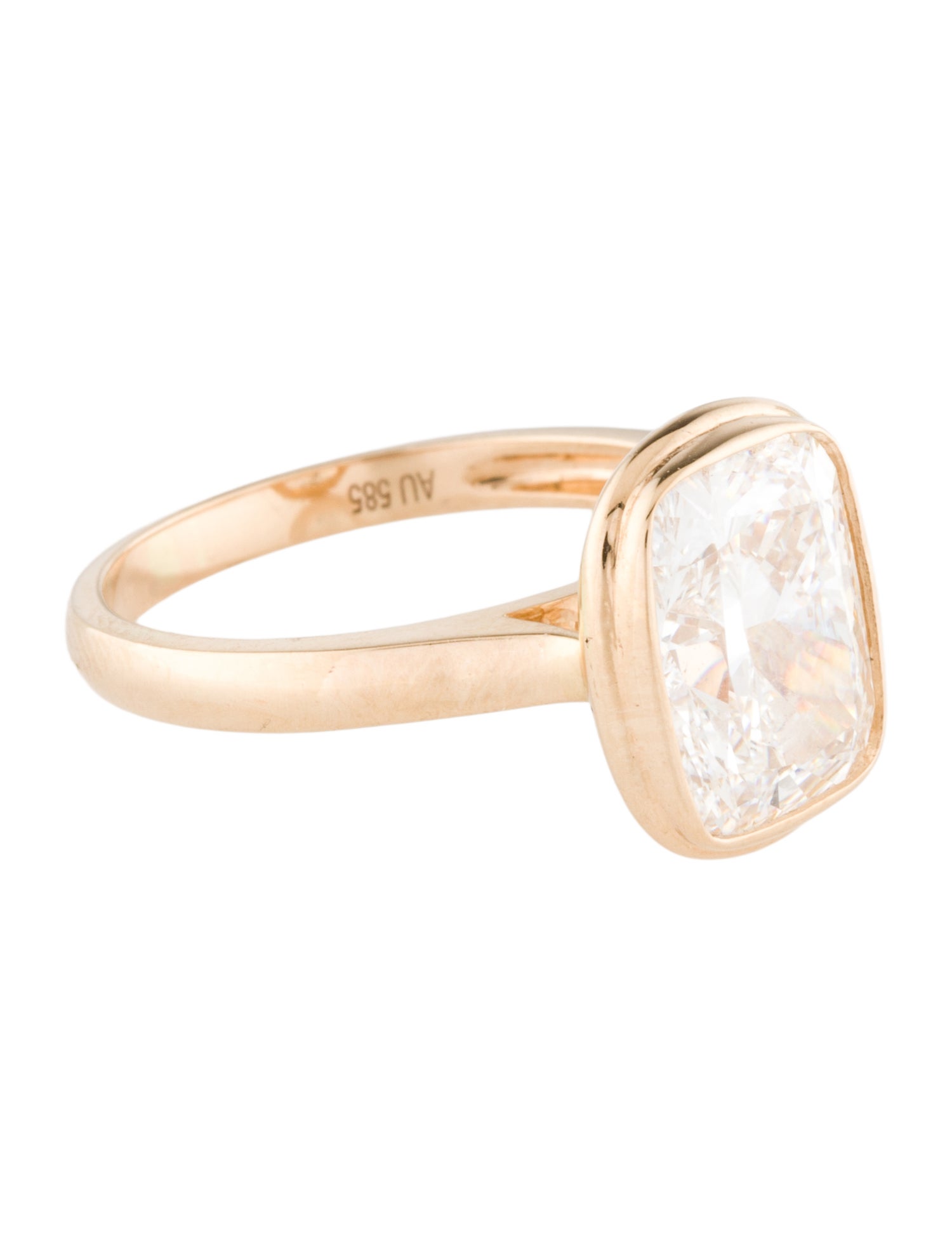 Ring 4.03ct Lab-Grown Diamond Engagement