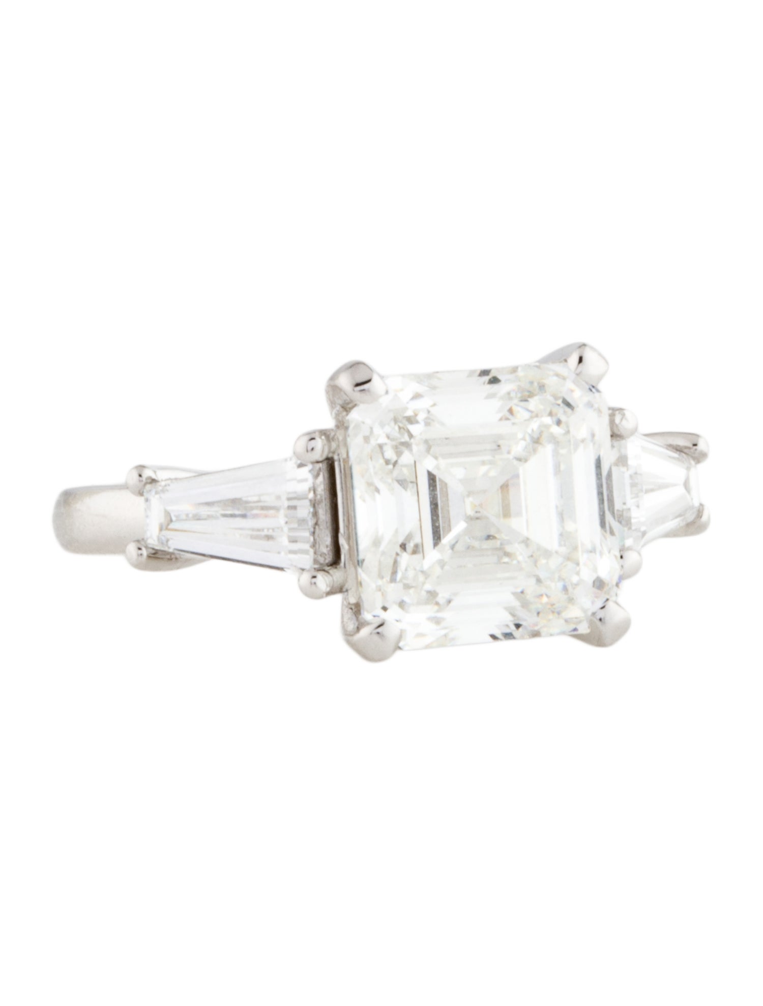 Ring 4.20ct Lab-Grown Diamond Engagement Ring