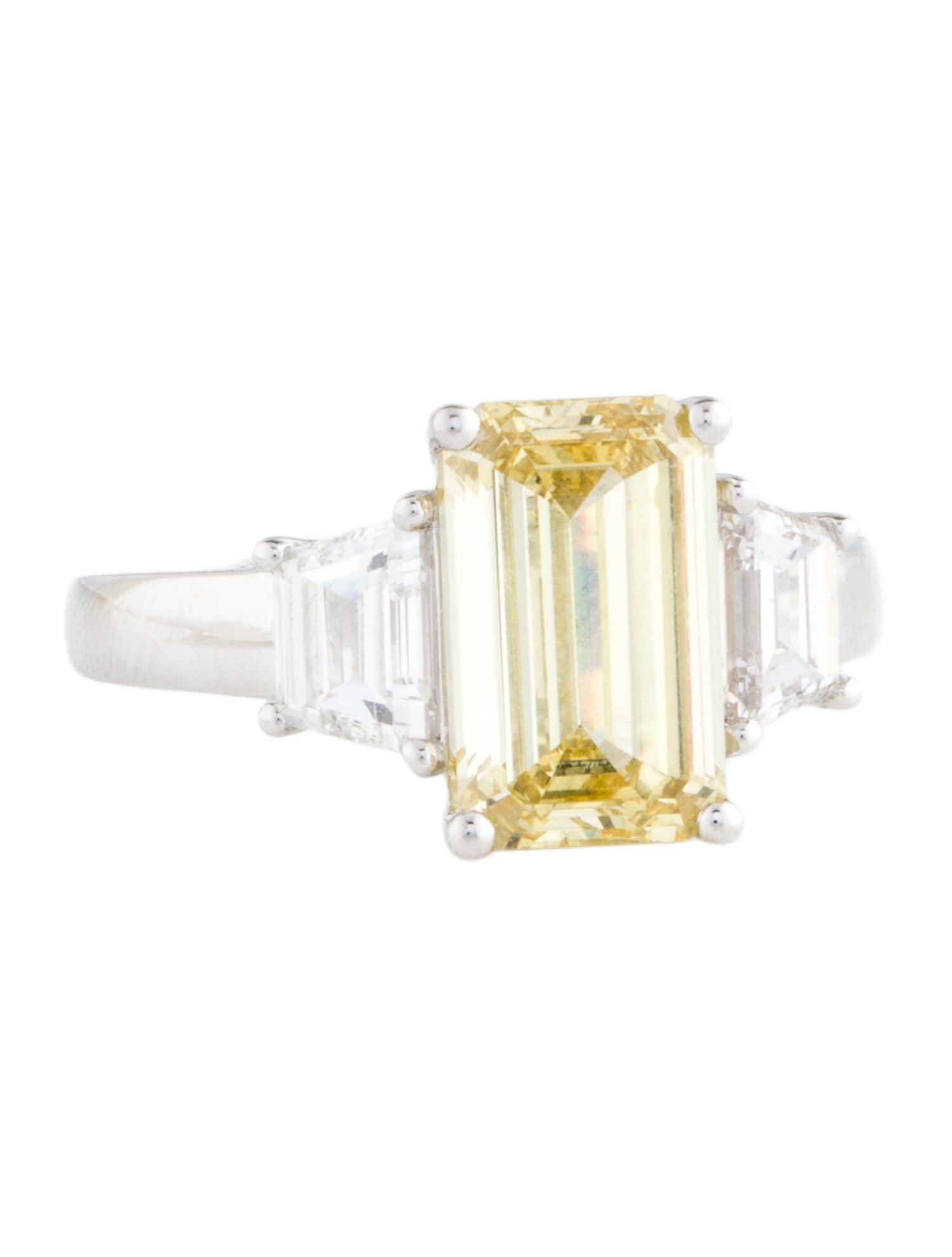 Ring 2.91ct Lab-Grown Diamond Engagement Ring