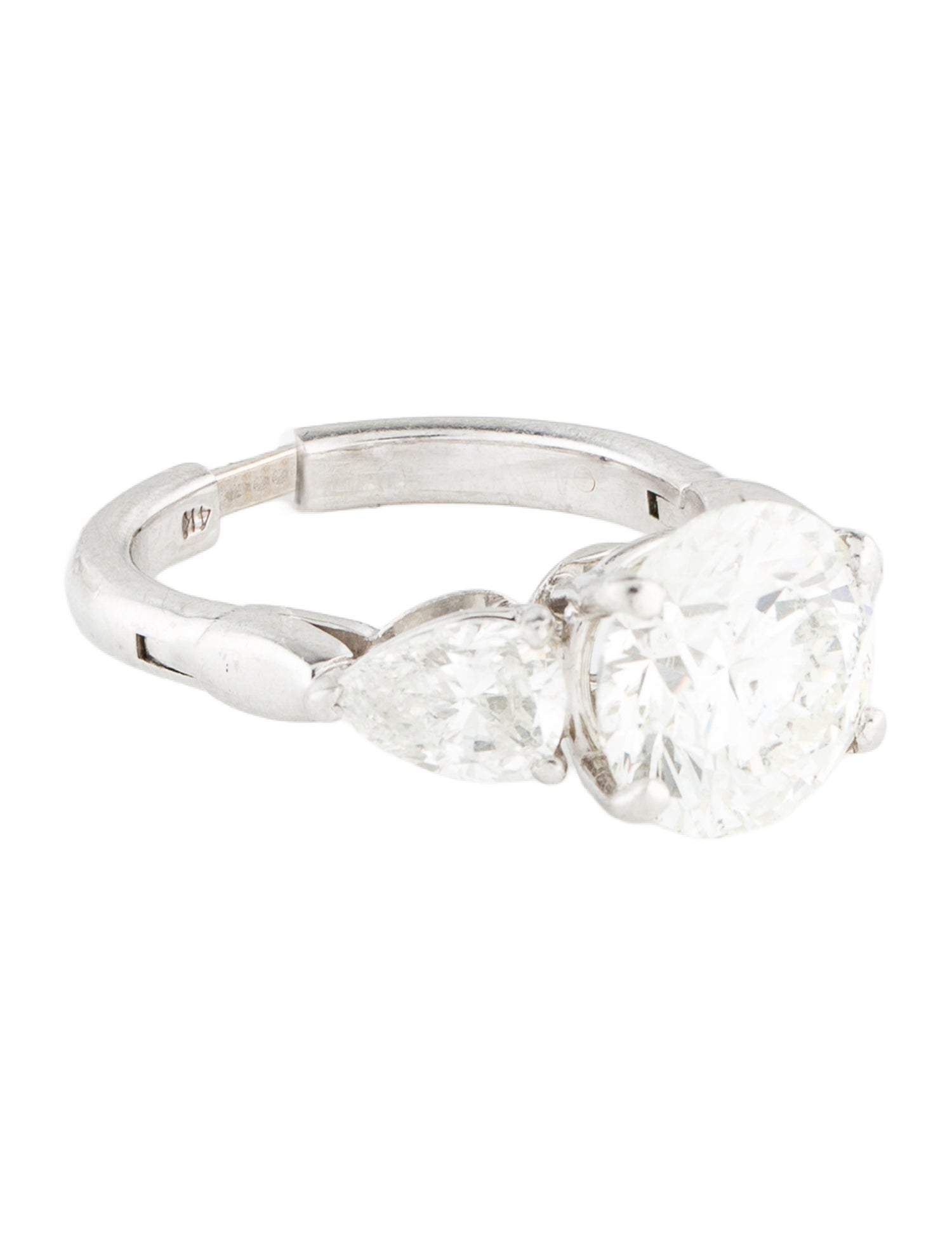 Ring Platinum 4.74ctw Three-Stone Diamond Enagagement Ring