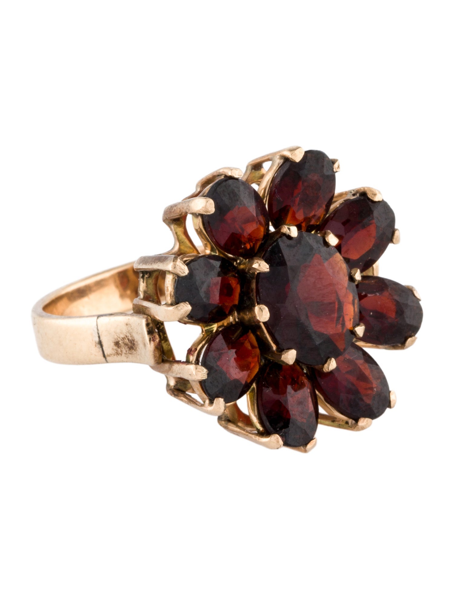 Ring 14K 5.54ctw Garnet Flower Cocktail