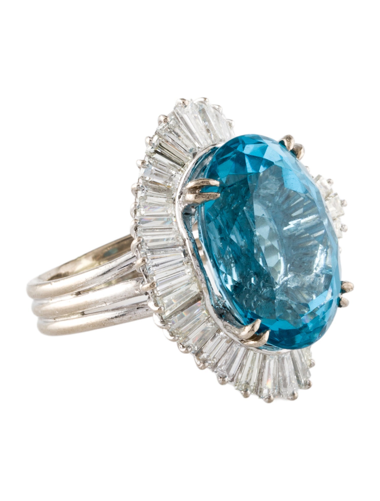 Ring 18K 16.48ctw Topaz & 2.88ctw Diamond Cocktail