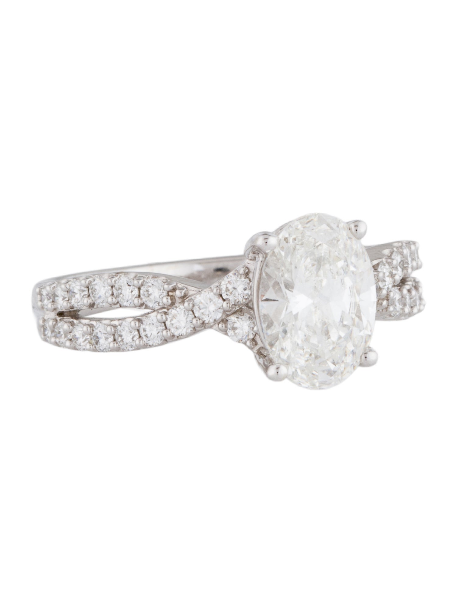 Ring 2.00ctw Lab-Grown Diamond Engagement Ring