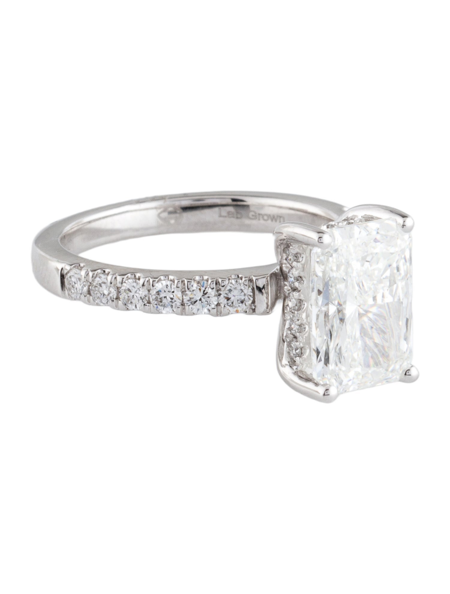 Ring 3.00ct Lab-Grown Diamond Engagement