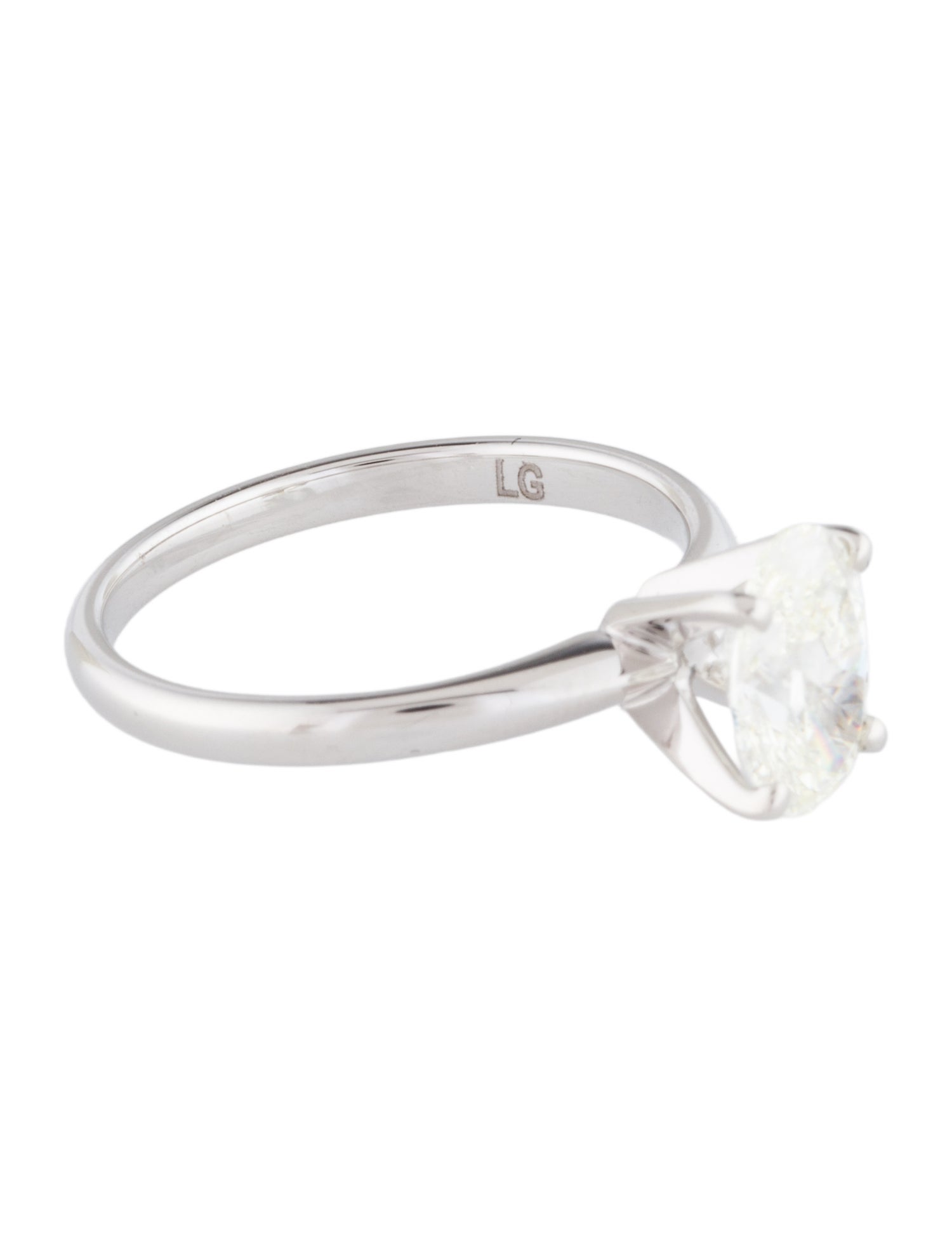 Ring 1.34ct Lab-Grown Diamond Engagement