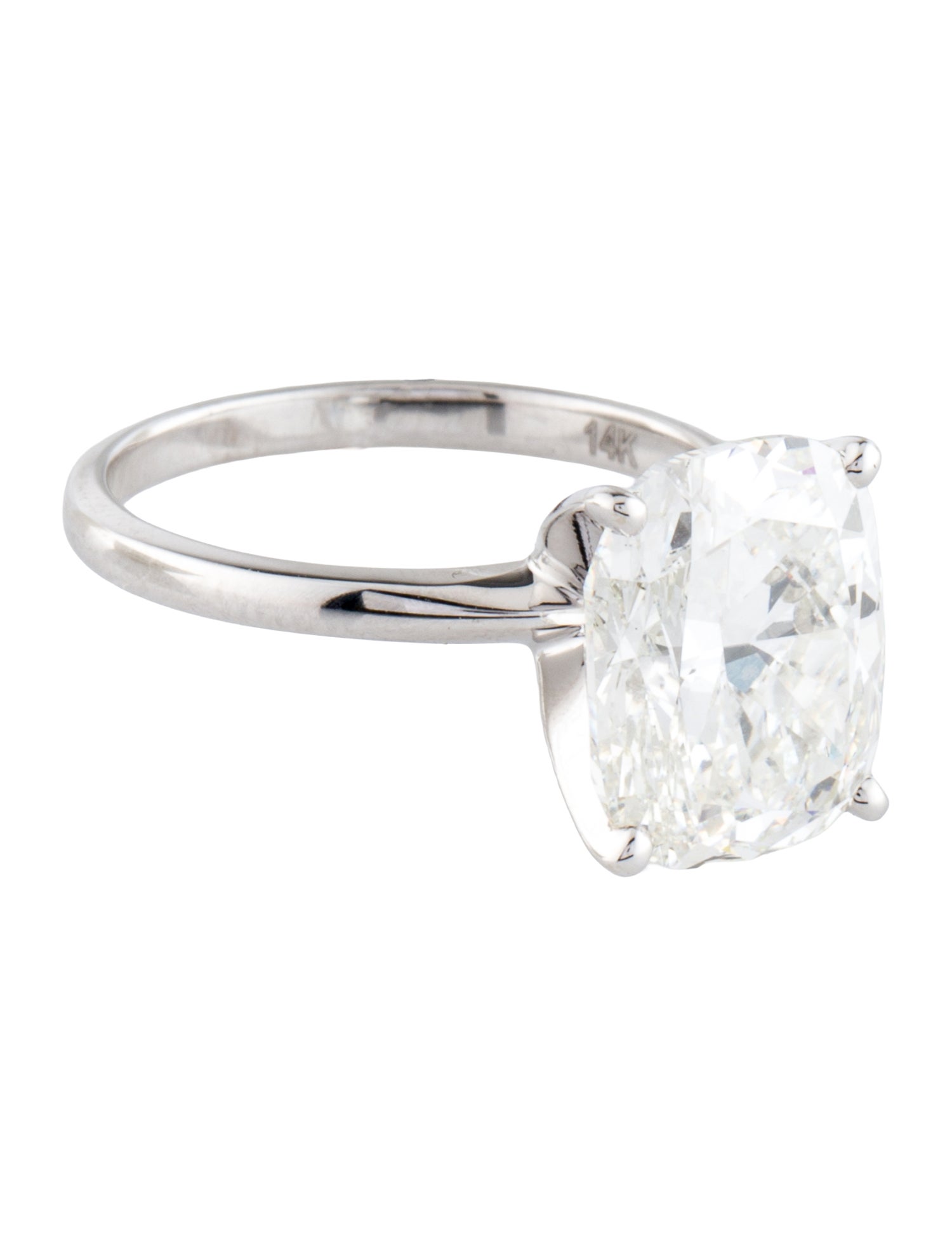 Ring 5.55ct Lab-Grown Diamond Engagement
