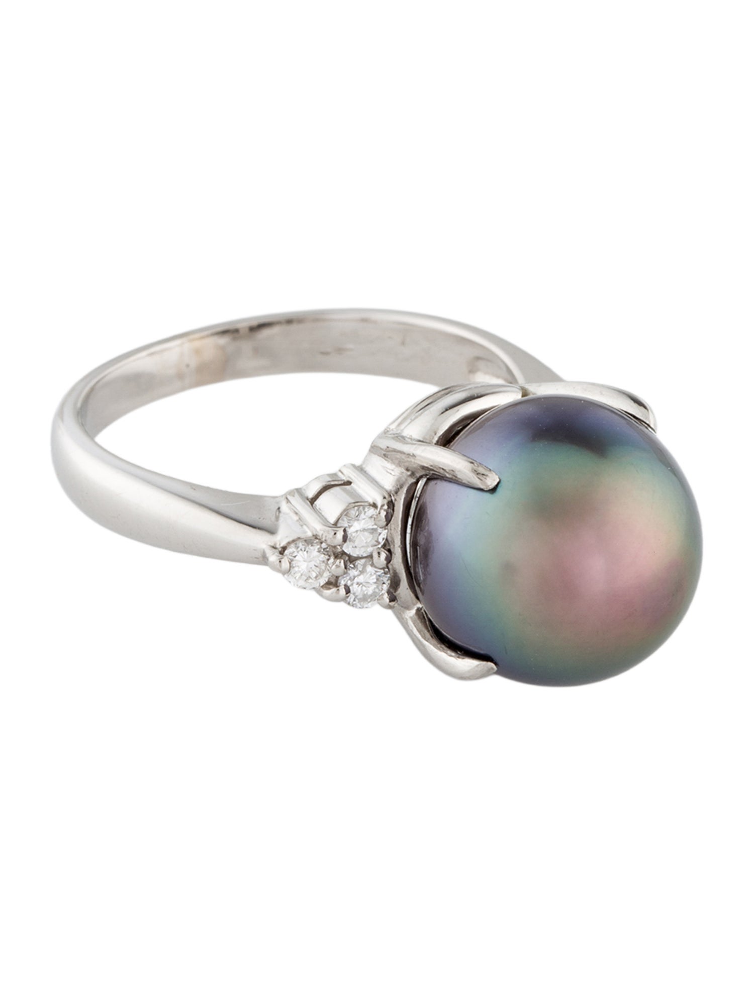 Ring Platinum Cultured Pearl & Diamond Cocktail