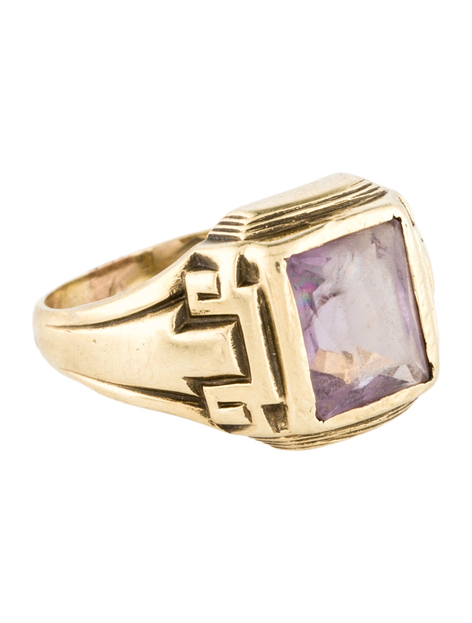 Ring 14K 1.56ct Amethyst Cocktail