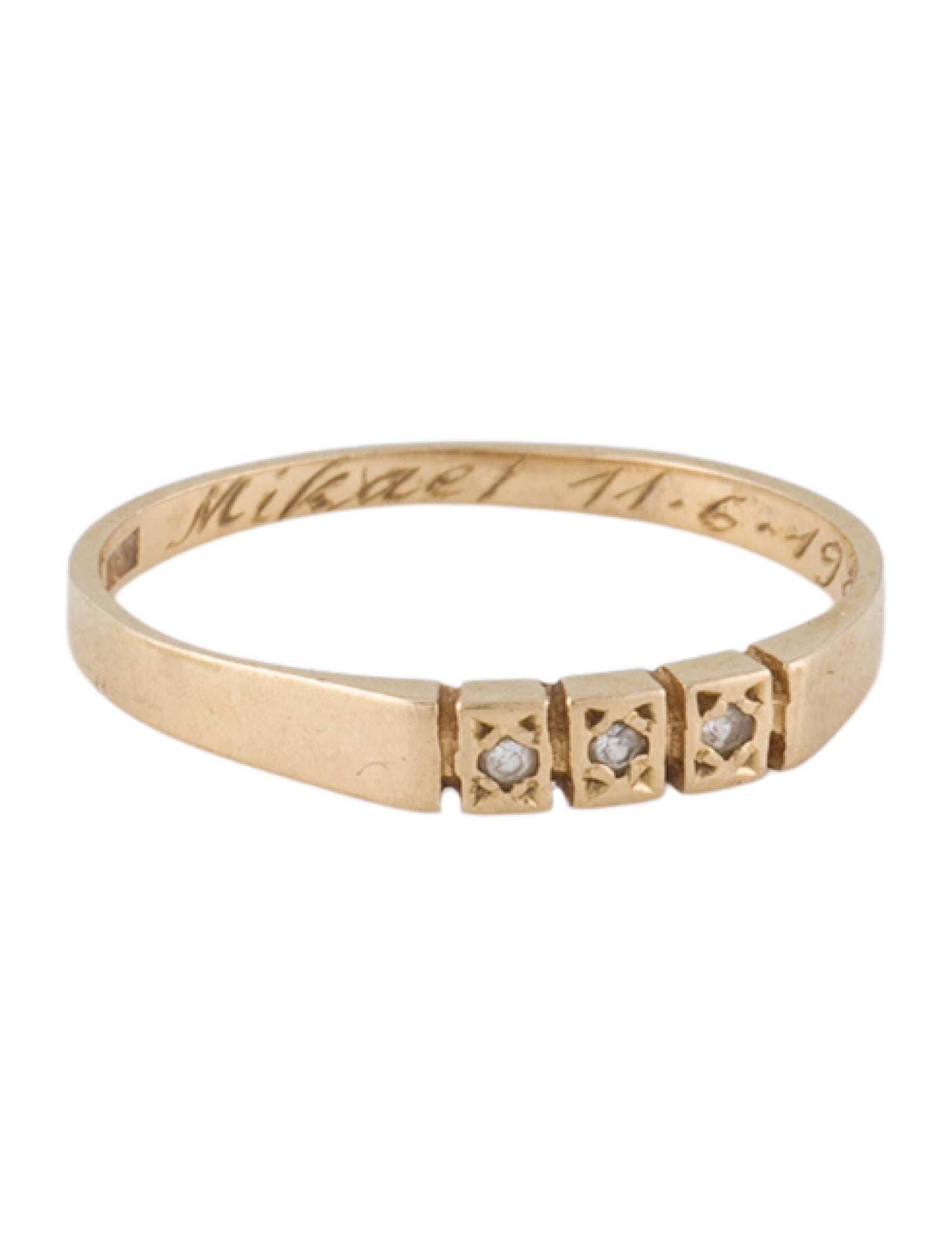 Ring Vintage 18K Synthetic Spinel Band