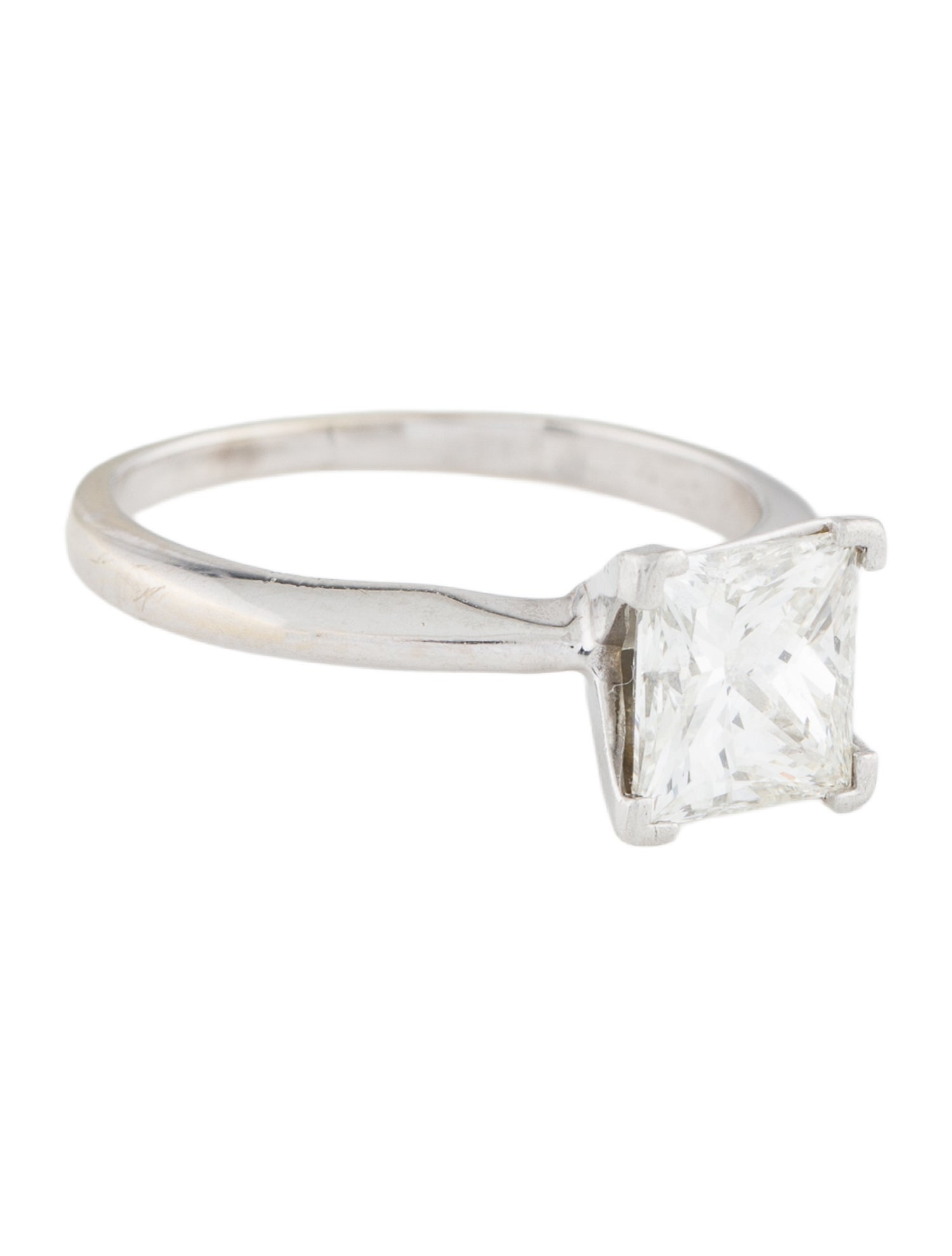 Ring 1.56ct Diamond Solitaire Engagement