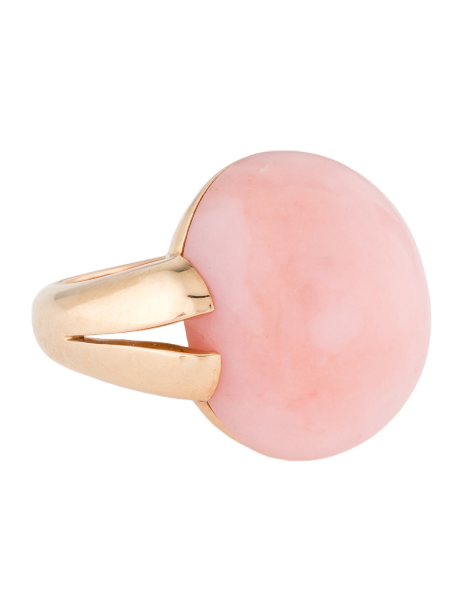 Ring 18K Opal Dome Cocktail