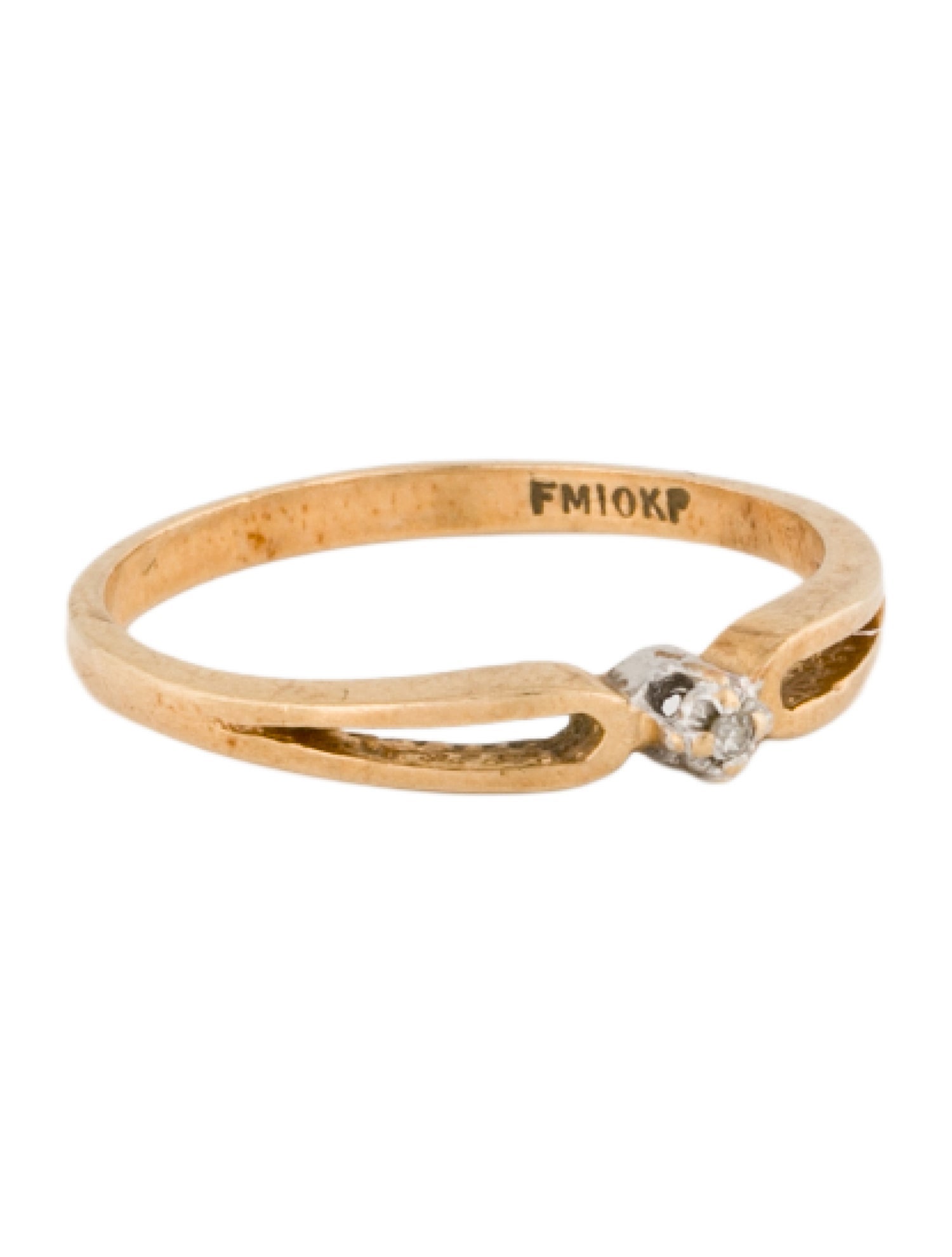 Ring 10K Diamond Solitaire