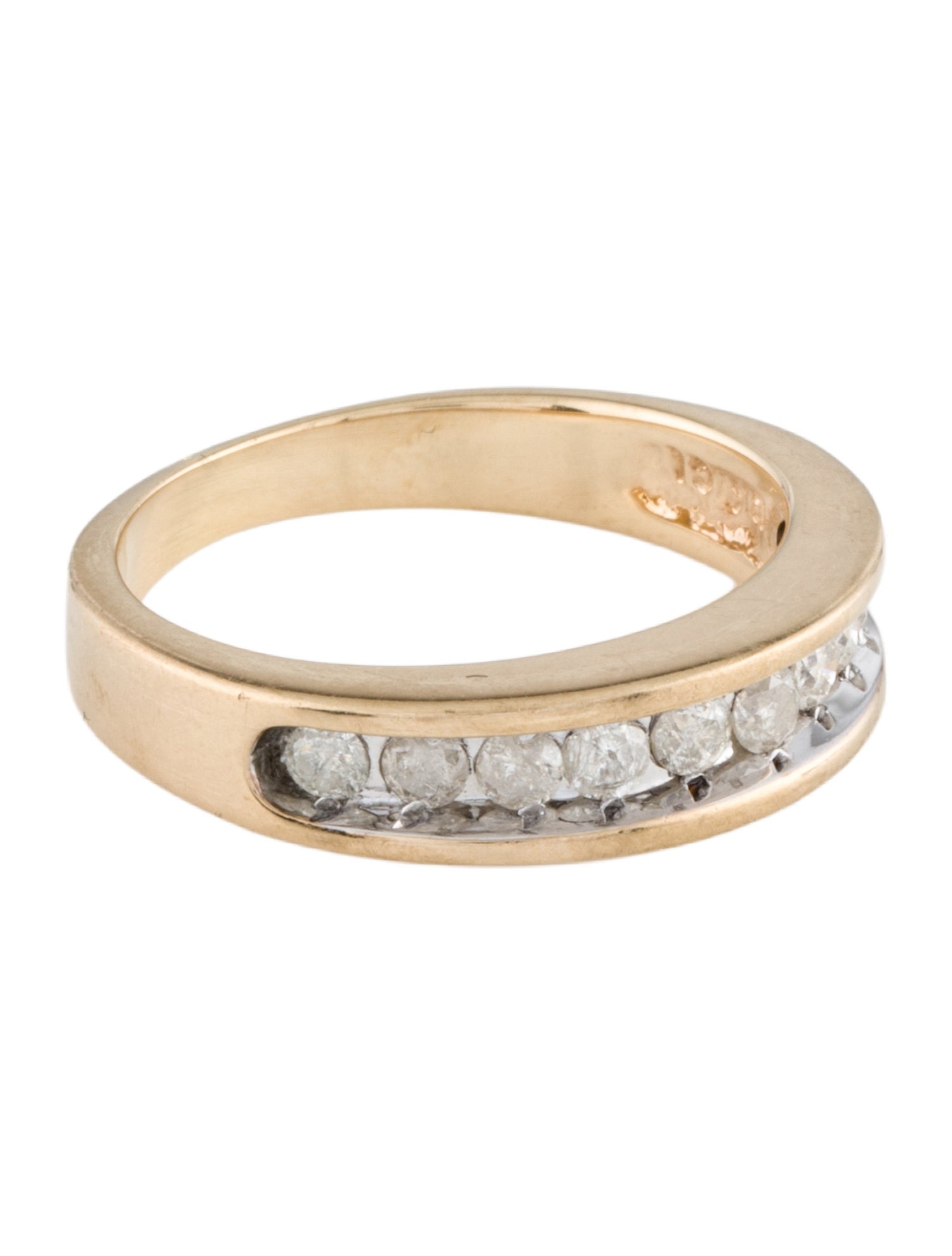 Ring 10K Diamond Band