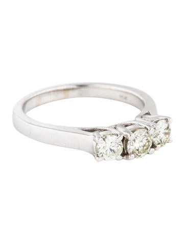 Ring Cocktail 14K Triple Diamond 6.25