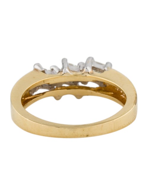 Ring 18K Diamond Ring