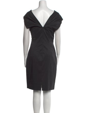 Talbot Runhof V-Neck Knee-Length Dress