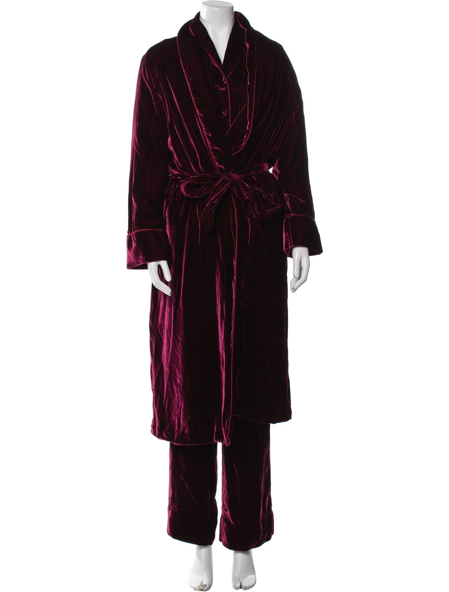 F.R.S. For Restless Sleepers Lounge Set