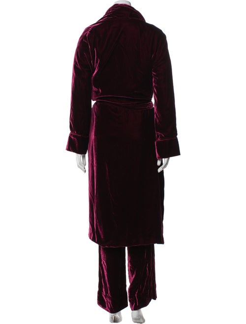 F.R.S. For Restless Sleepers Lounge Set