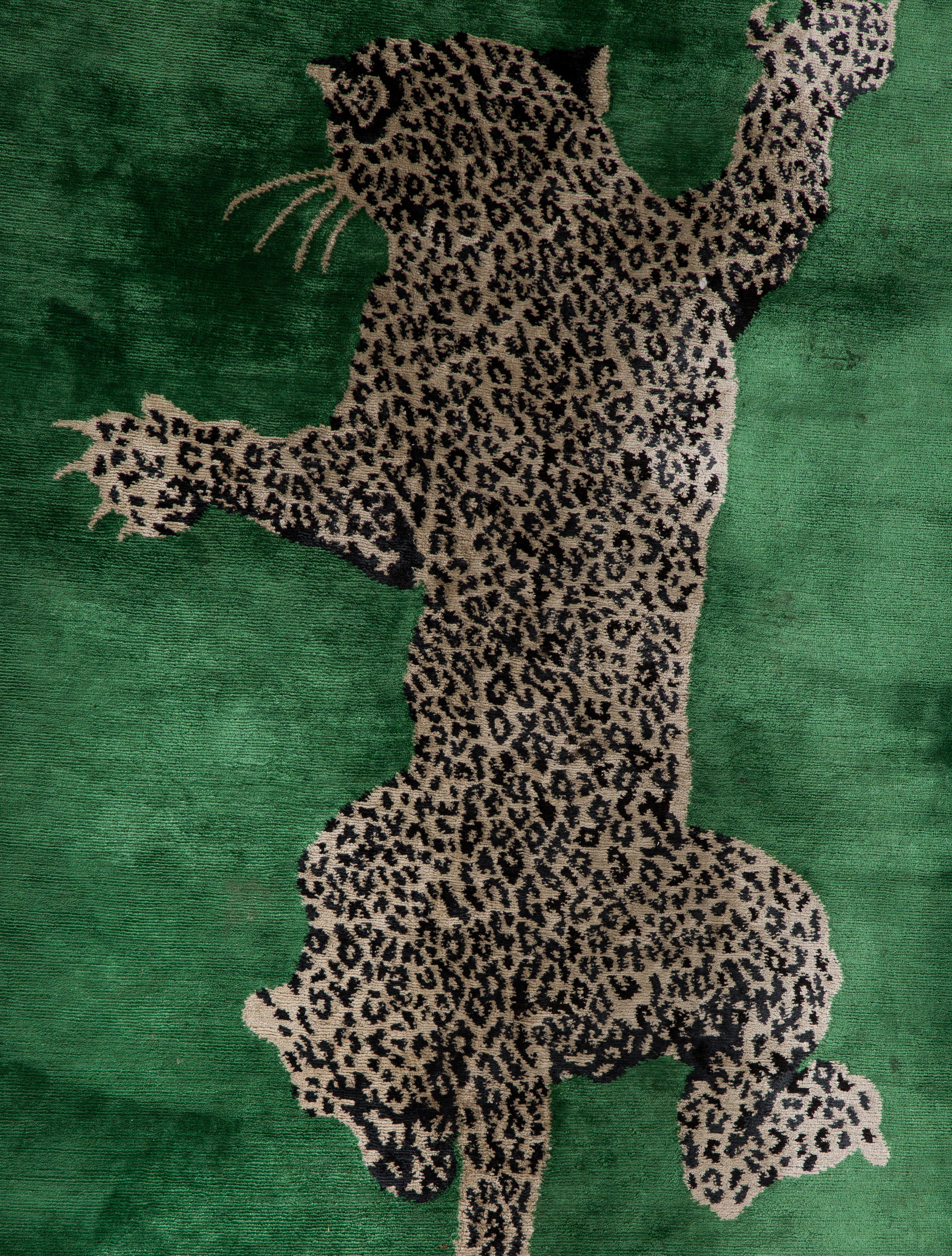 The Rug Company Climbing Leopard Rug 6' x 3' Rugs RUGCO20007 The