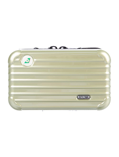 Rimowa Air Flight amenity kit Chartreuse