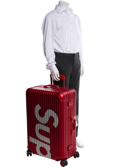Supreme x Rimowa Topas Multiwheel 82L