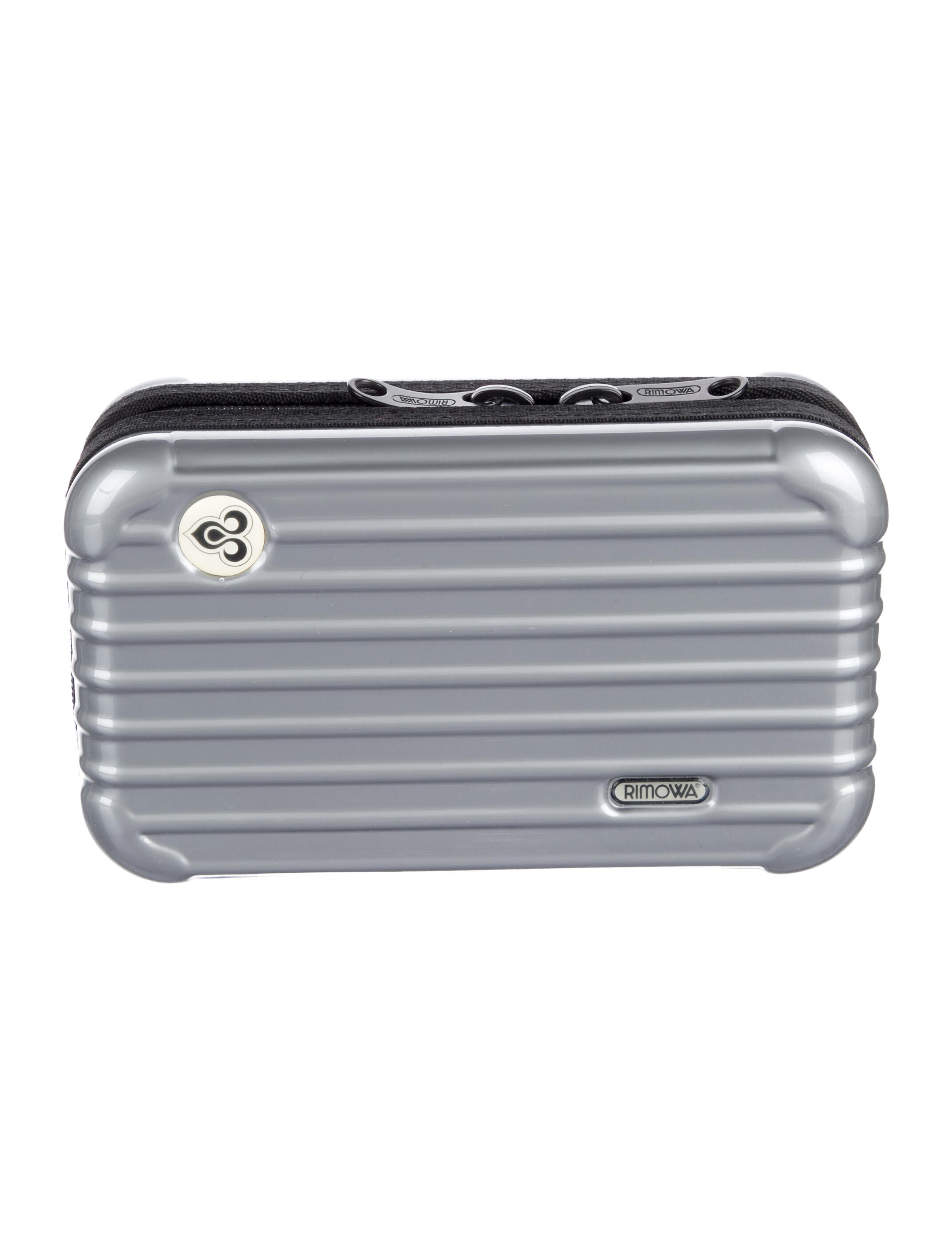 Rimowa Grey Metallic Amenity Kit
