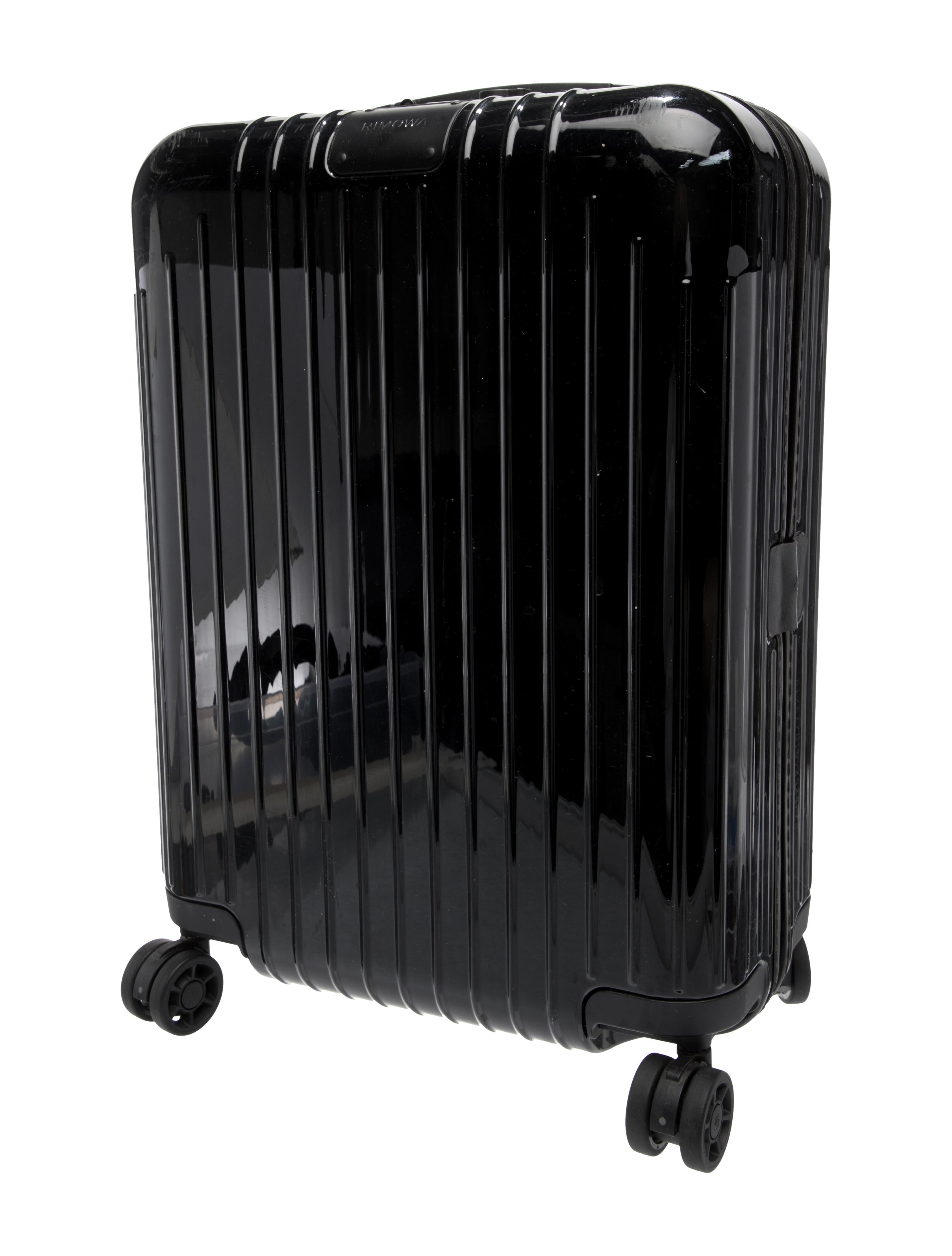 Rimowa Salsa Deluxe Multiwheel Carry on Suitcase.