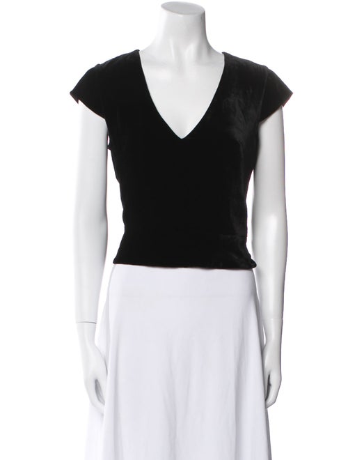 Sachin + Babi Noir V-Neck Short Sleeve Crop Top