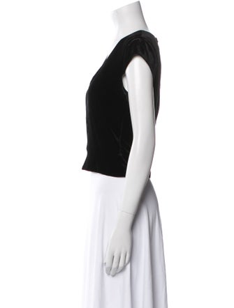 Sachin + Babi Noir V-Neck Short Sleeve Crop Top