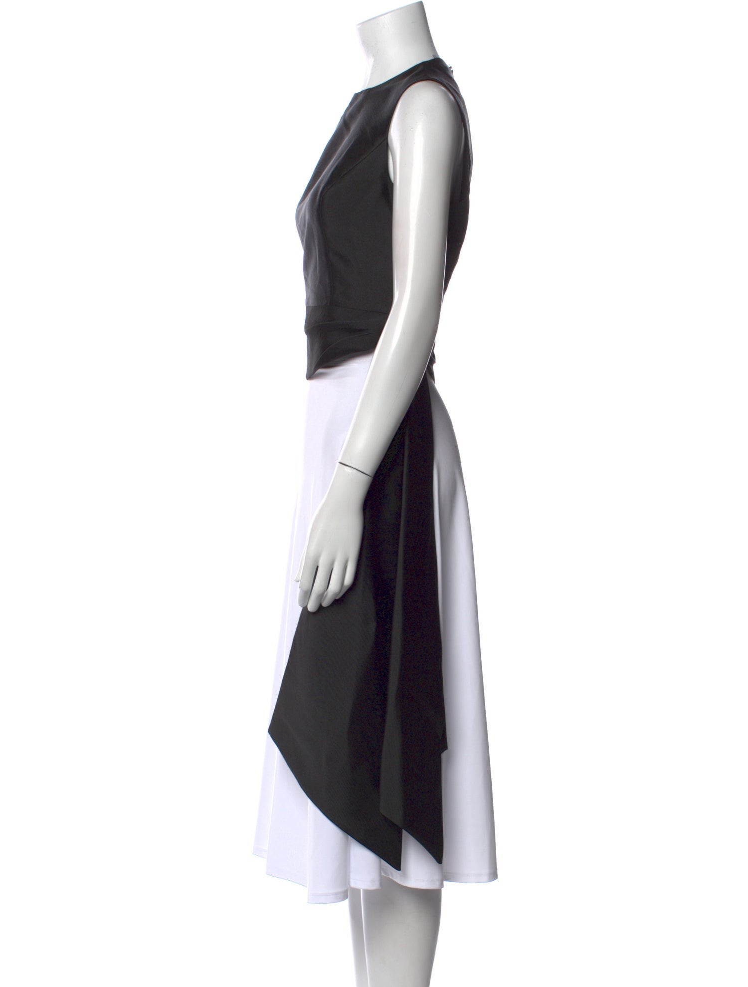 Sachin + Babi Noir Crew Neck Sleeveless Crop Top