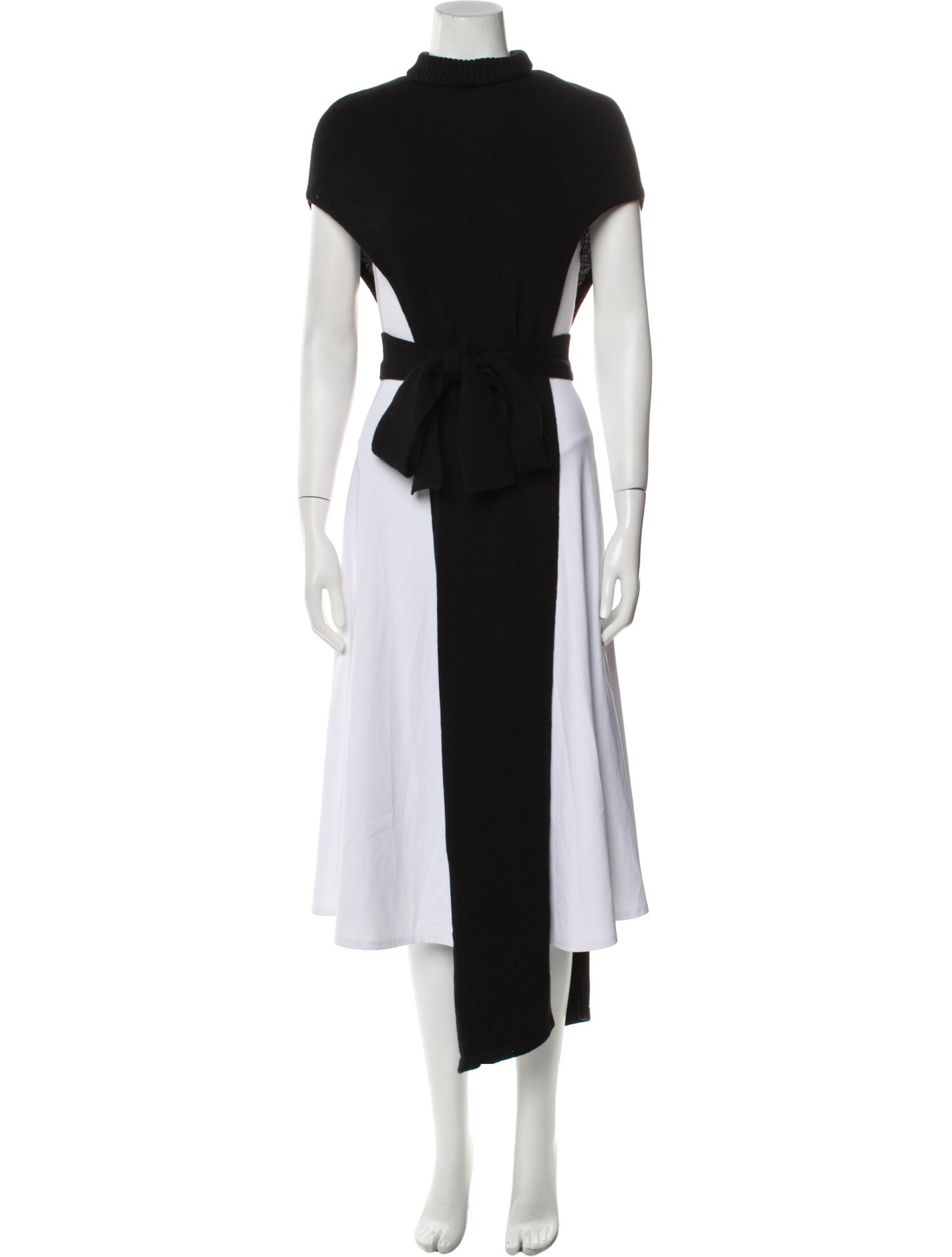 Safiyaa Cashmere Mock Neck Sweater