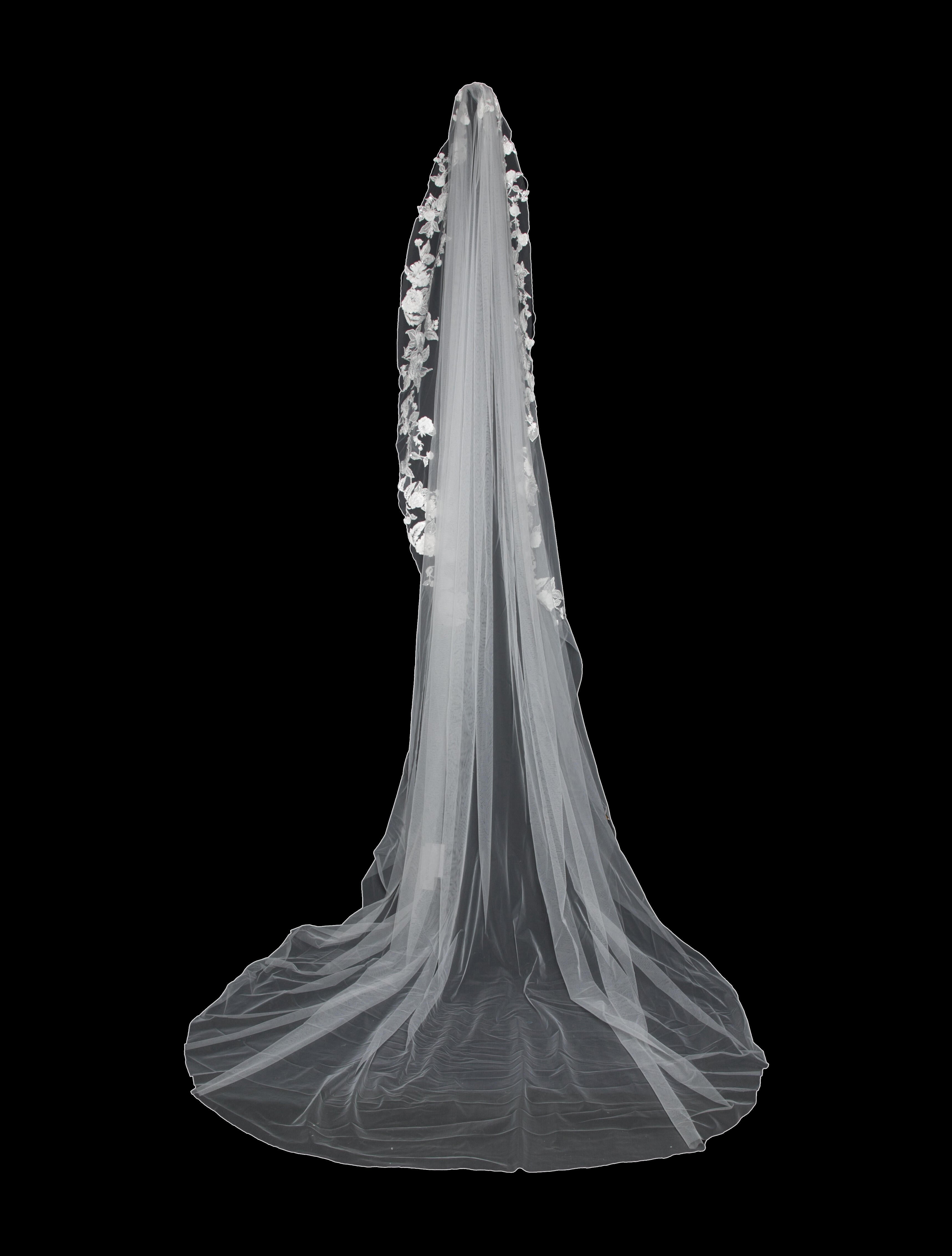 Saiid Kobeisy Tulle Floral Veil