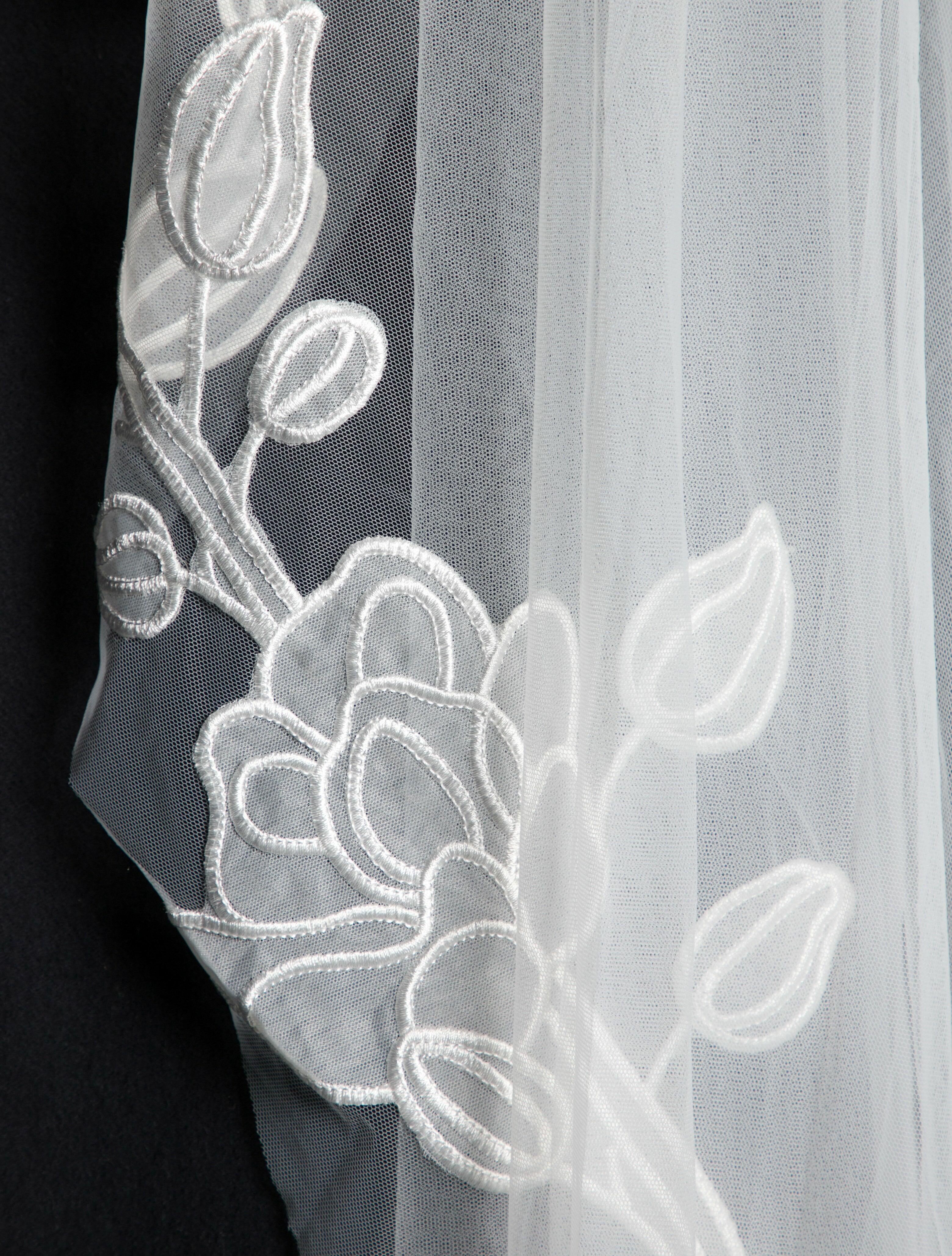 Saiid Kobeisy Embroidered Veil