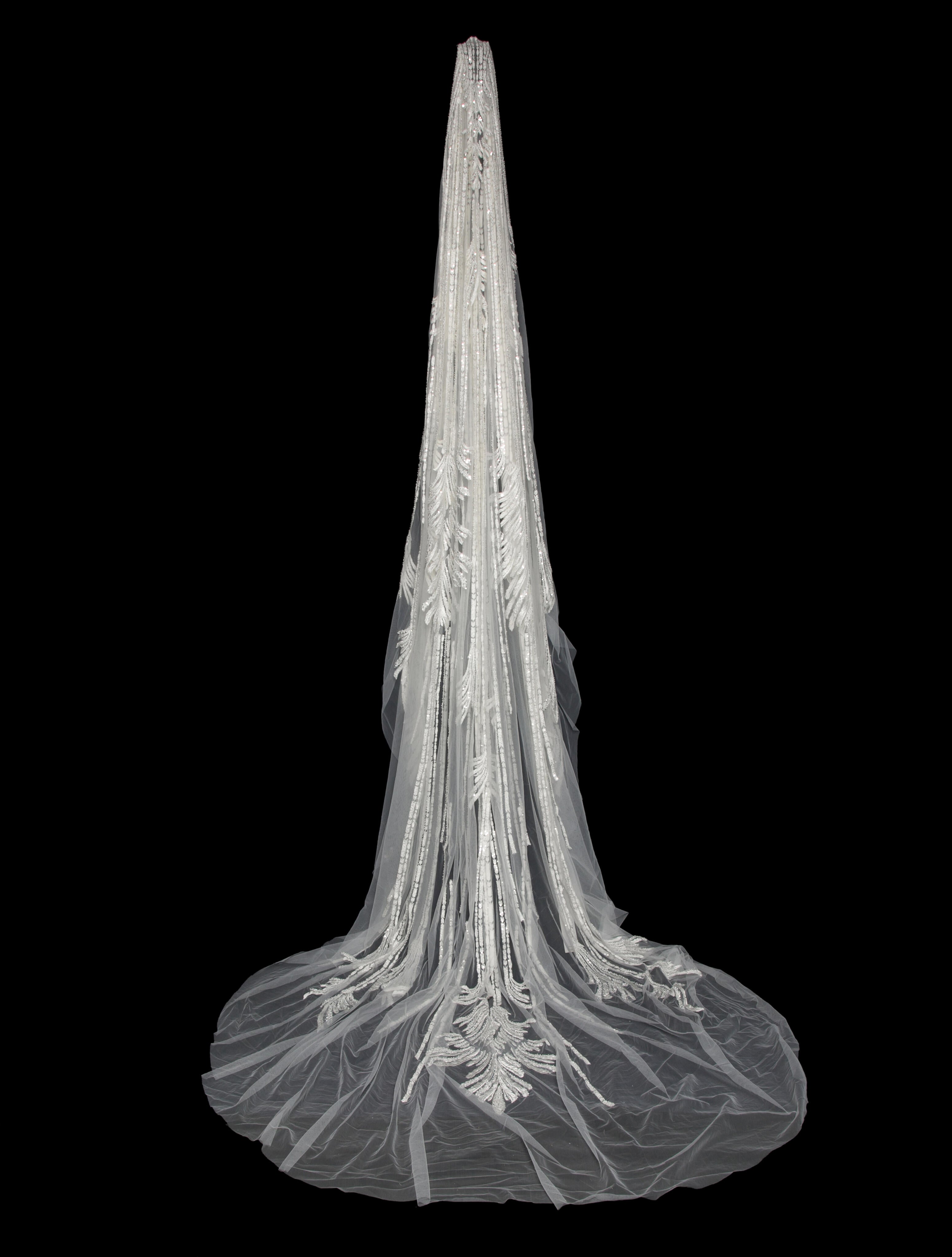 Saiid Kobeisy Long Embroidered Veil