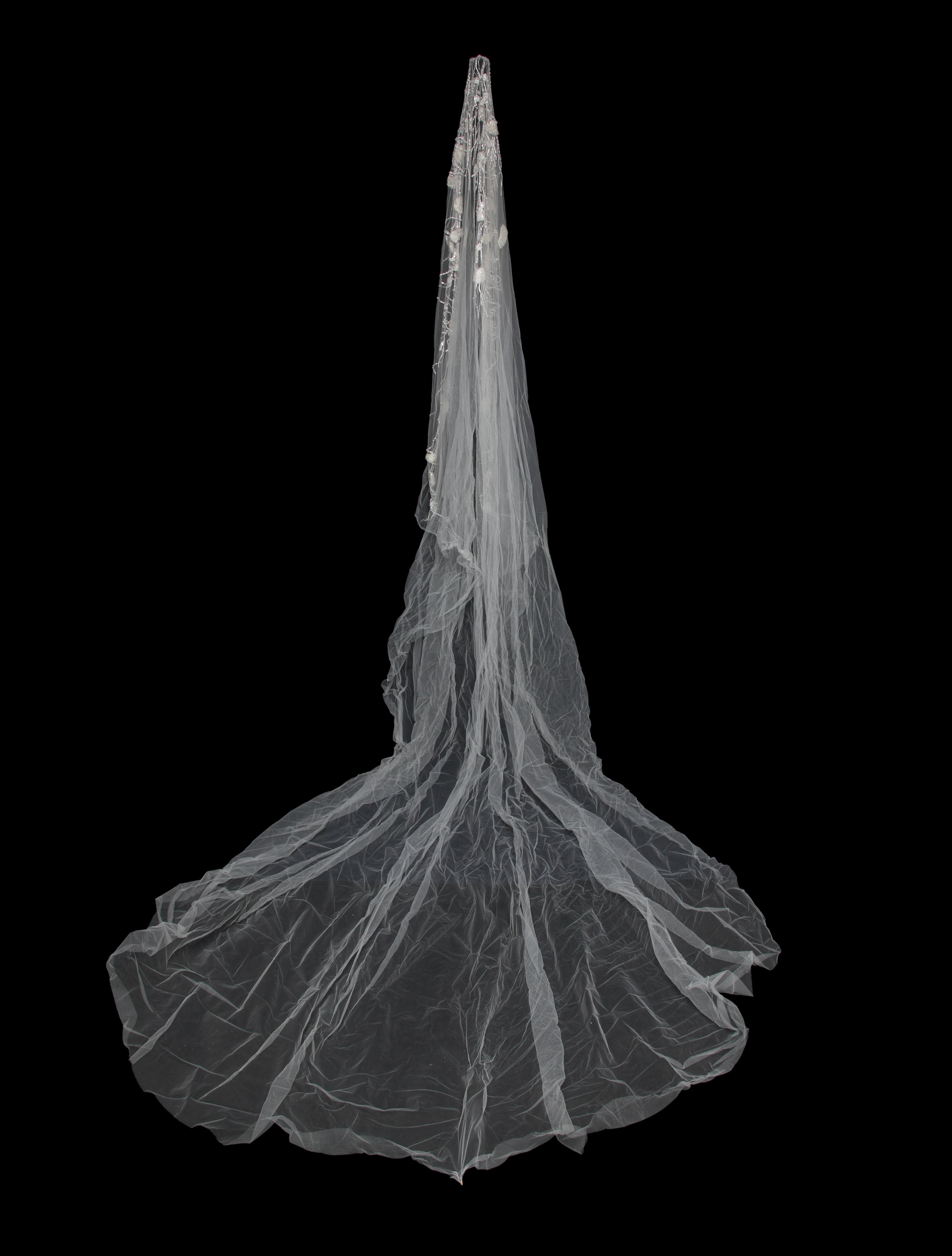 Saiid Kobeisy Long Beaded Veil