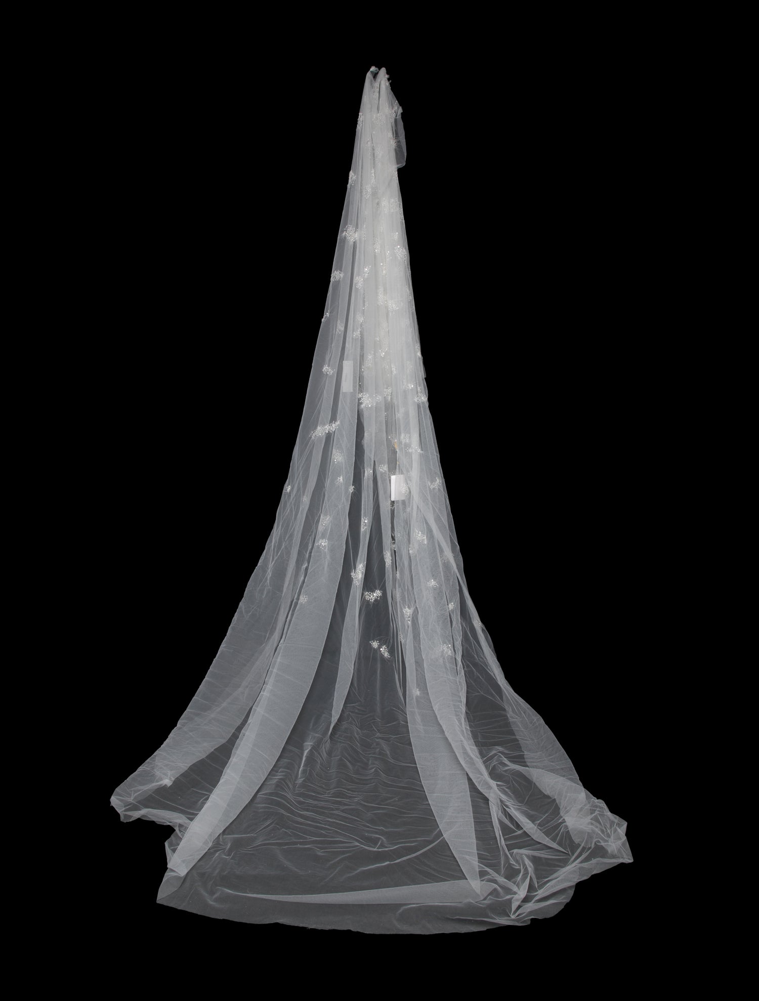 Saiid Kobeisy White mesk viel