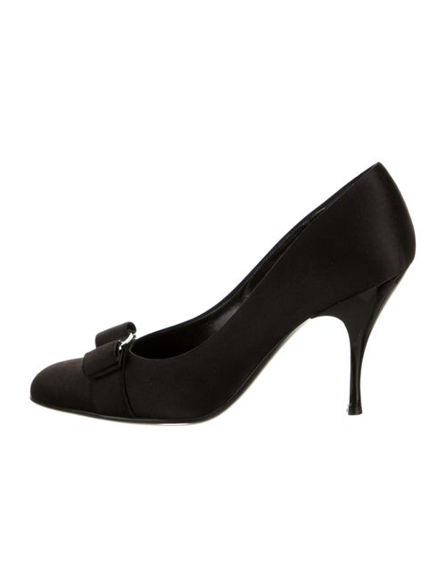 Salvatore Ferragamo Pumps Black